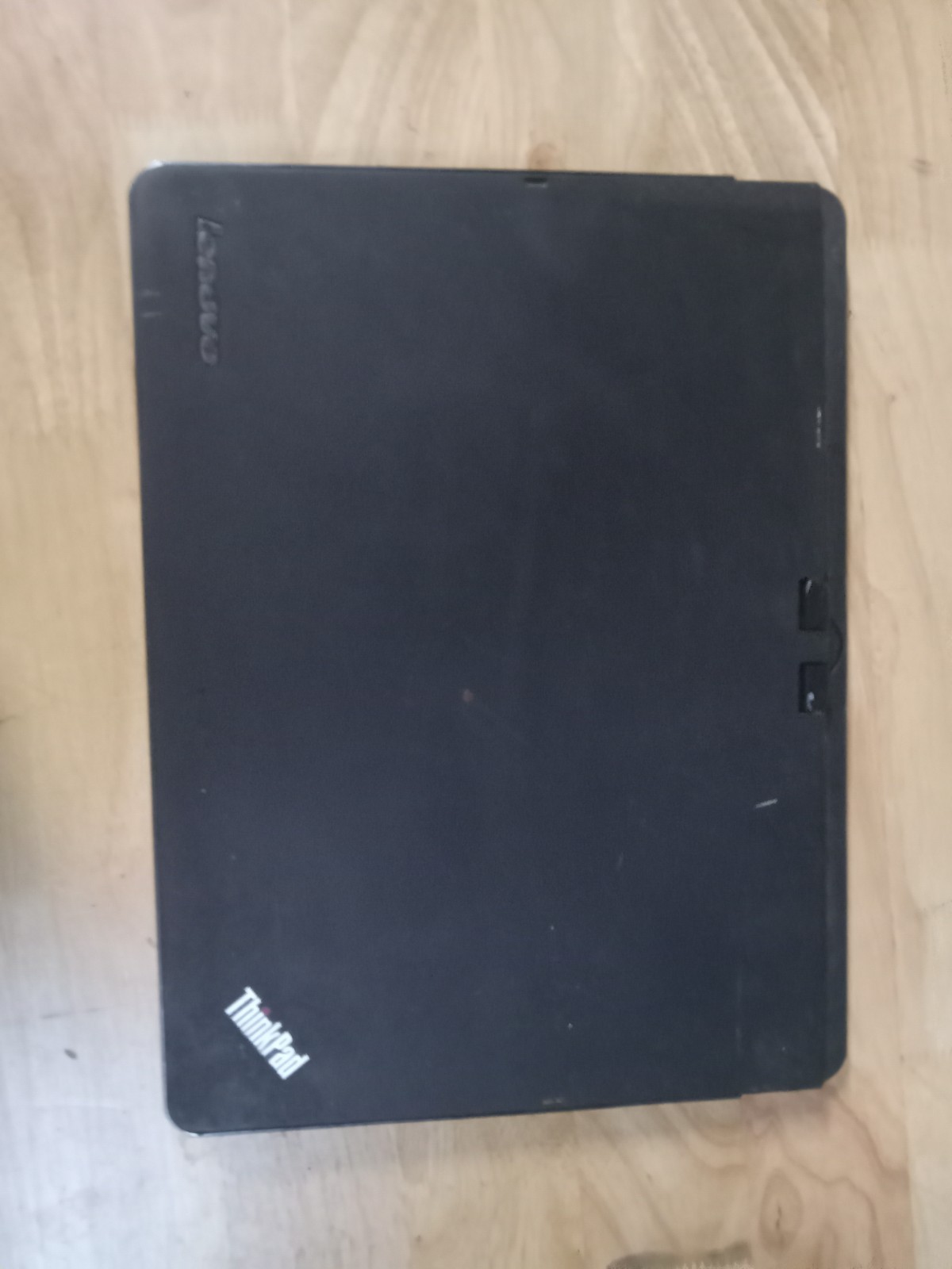 Lenovo ThinkPad Twist S230U 12″ 2in1 i3-3217U 4GB RAM,