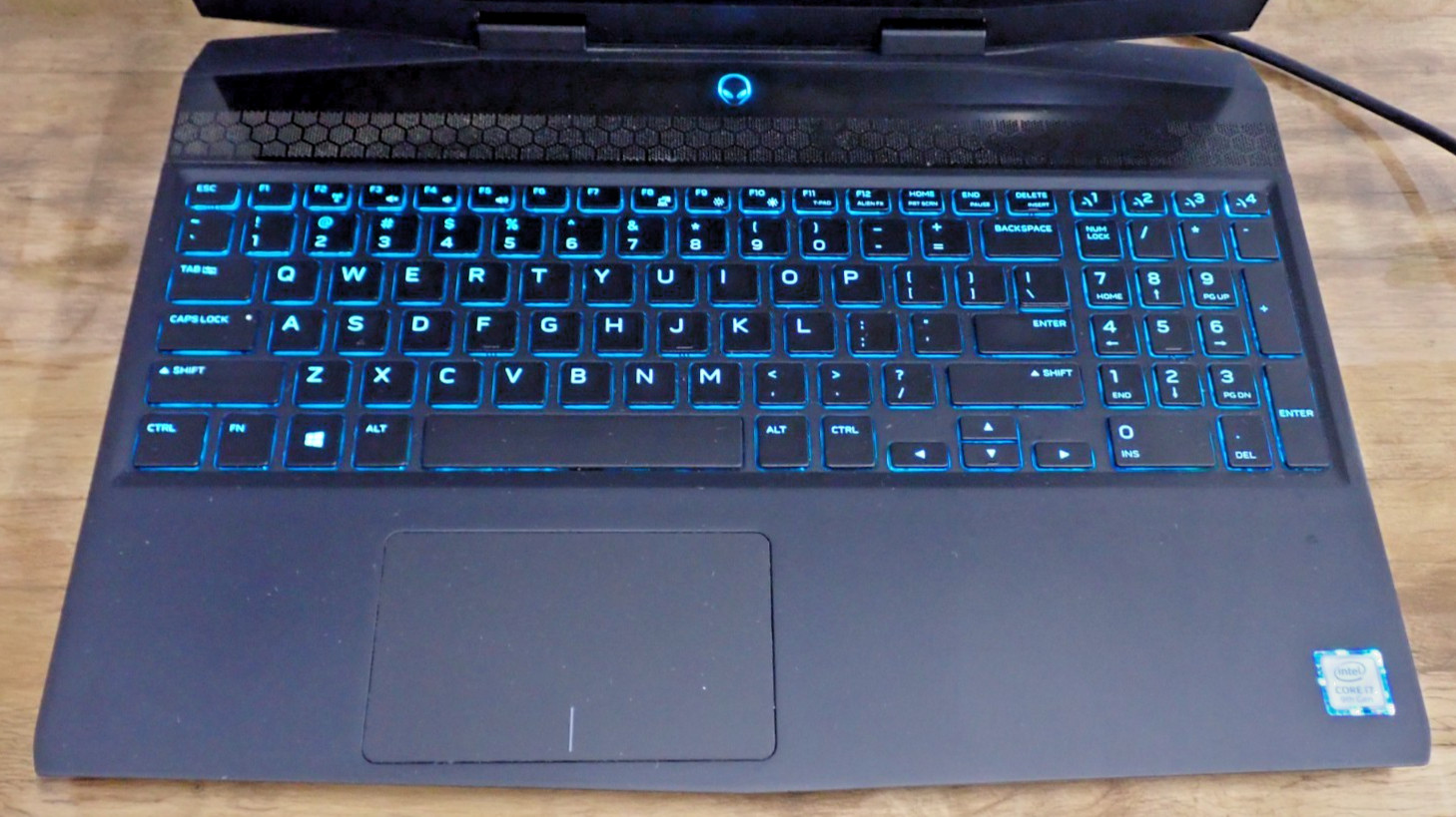Alienware M15 15.6″ Intel i7-9750H 8GB RAM NVIDIA RTX 2070 NO SSD/OS/BATTERY