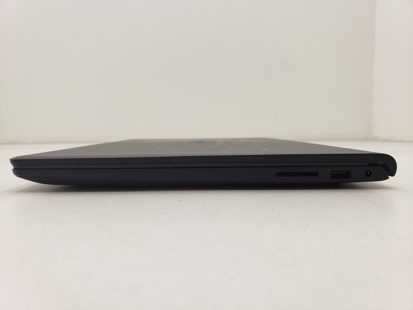 Dell Inspiron 15 3525 Laptop Ryzen 5 5500U 12GB RAM 250GB SSD 15.6″ Windows 11.