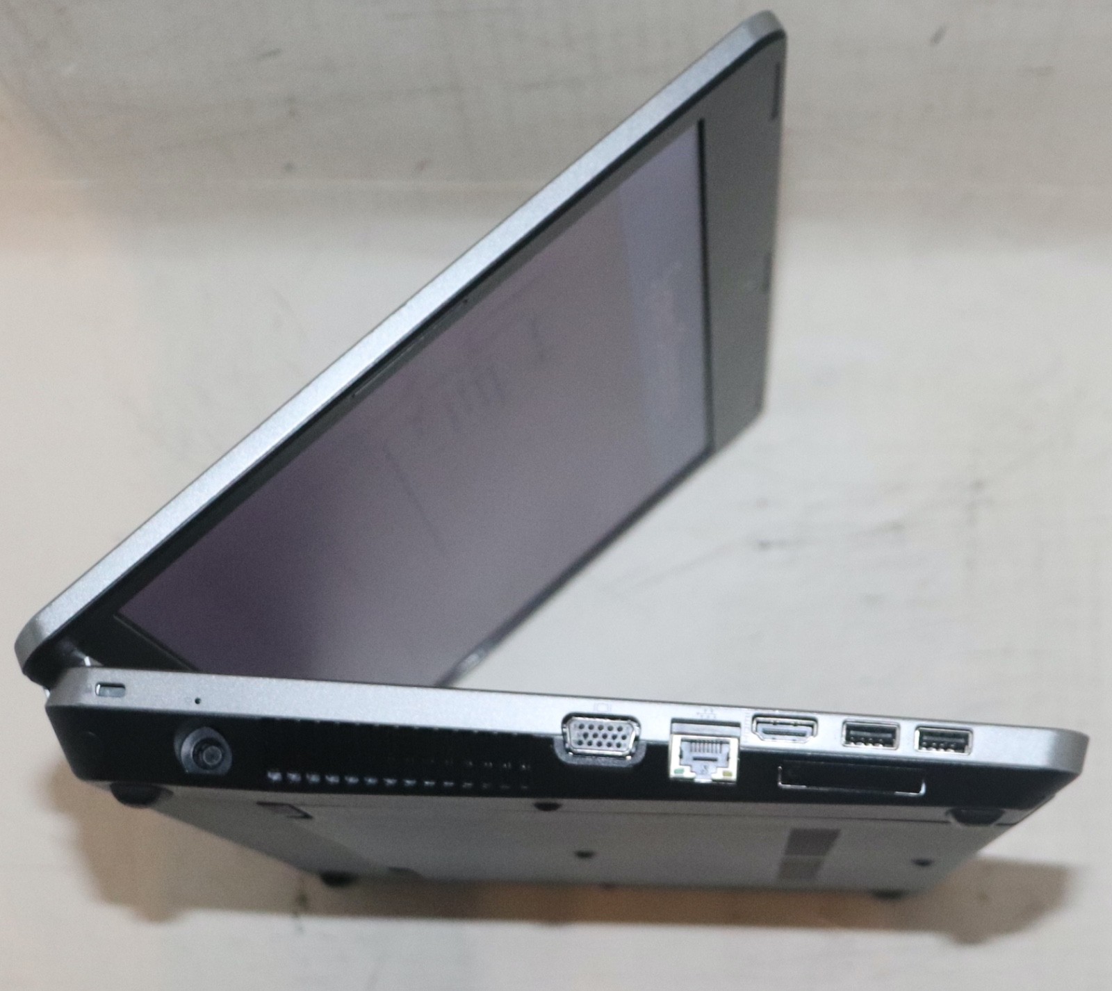 HP ProBook 4530s |Intel core i5@2.30 GHz|4GB RAM |500G HDD|WIN 7 Prof|Webcam