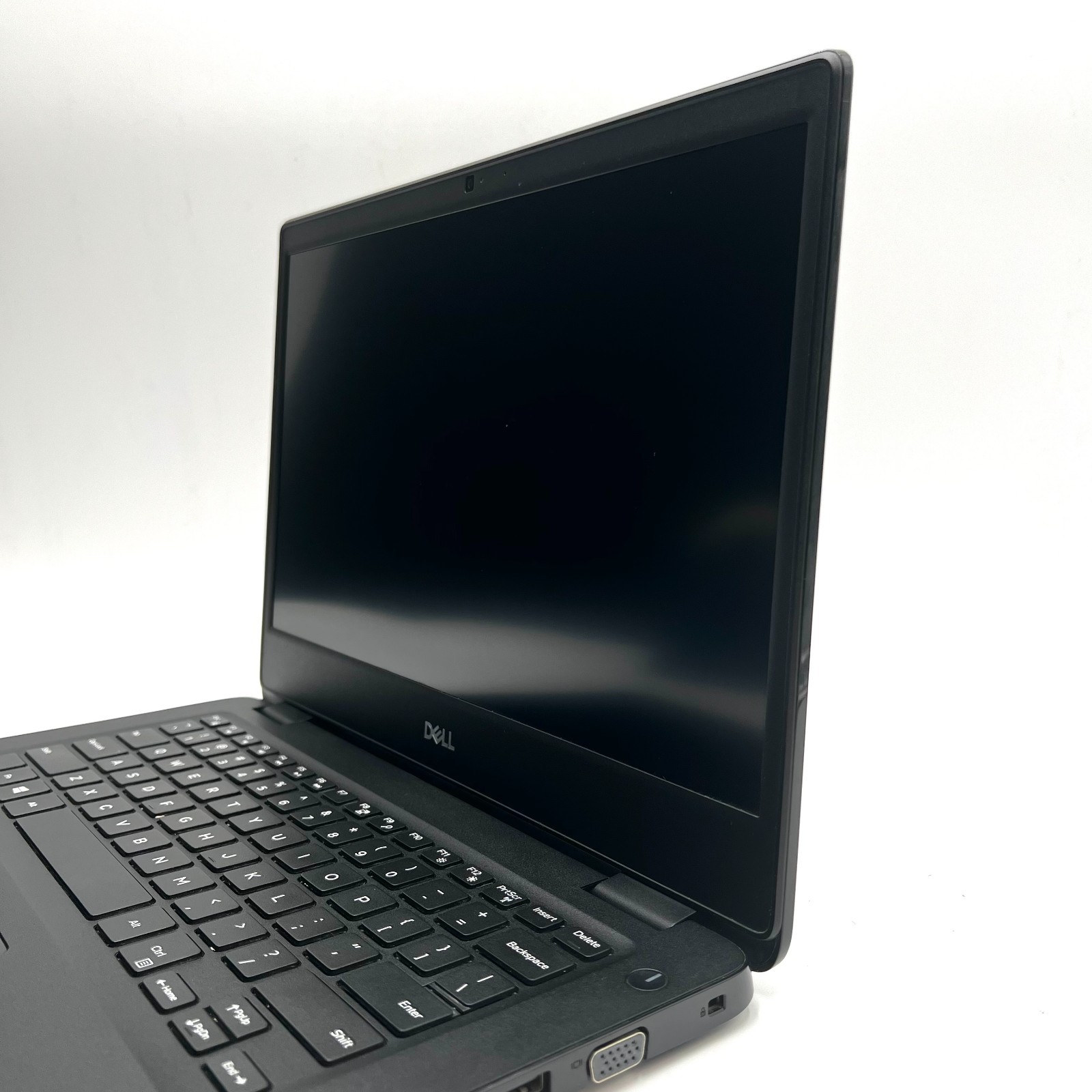 Dell Latitude 3400 13″ i7-8565U 8GB RAM 512GB SSD MX 130 No OS | TESTED USED