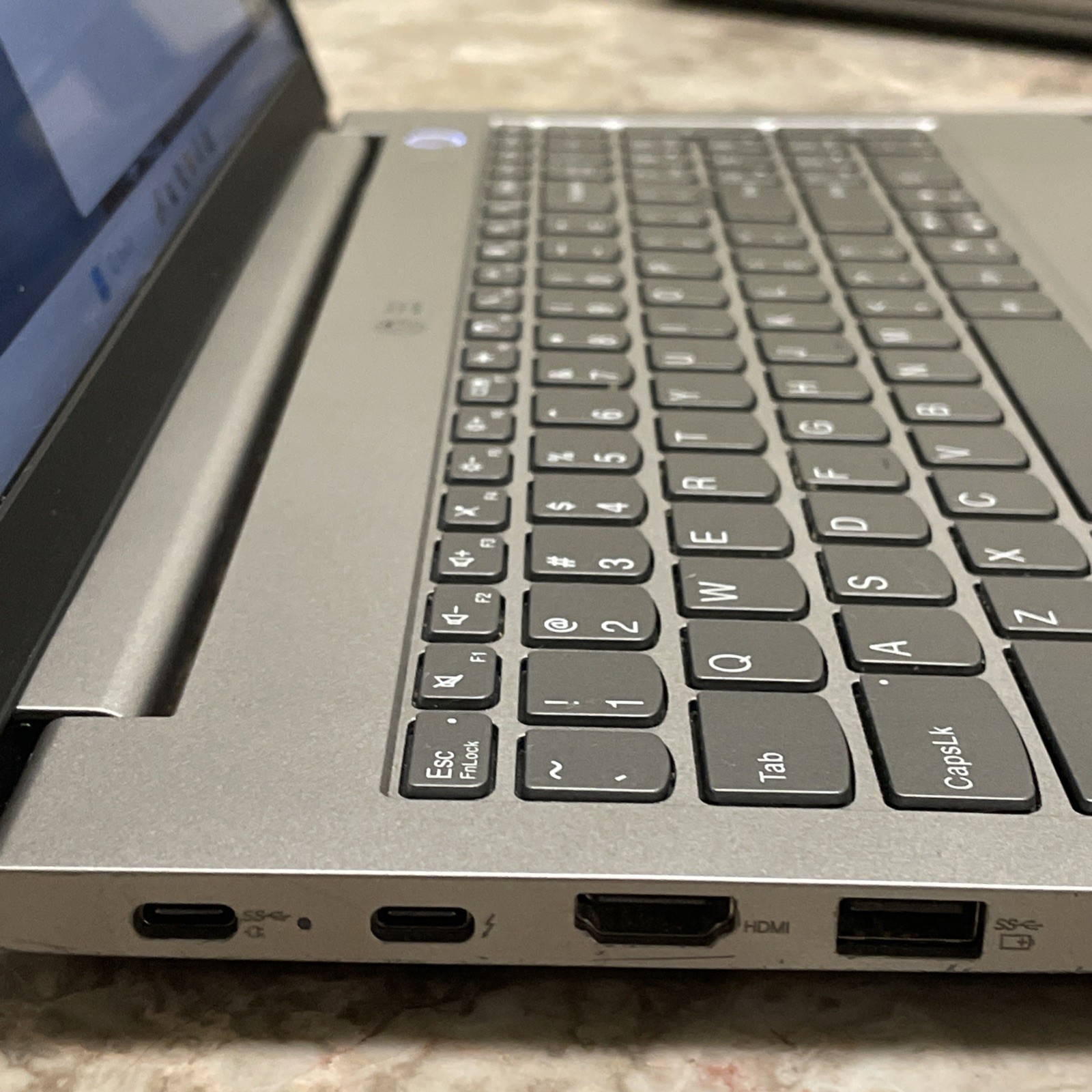 Lenovo Thinkbook 15 G2, Intel Core i7-1165G7 @ 2.8GHz, 8GB RAM,250 SSD/win11