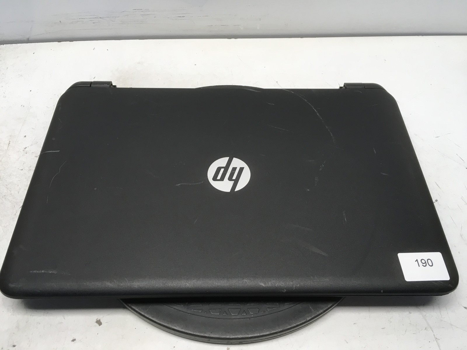 HP 15-F211WM Intel Celeron N2840 2.16GHz No RAM NO HDD No Batt