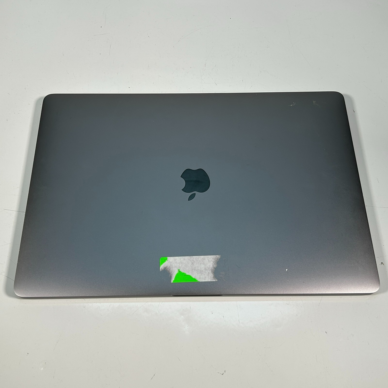 Apple MacBook Pro A1990 i7-9750H 2.6GHz 16GB RAM 256GB NVMe Sequoia 15.7.7 Used