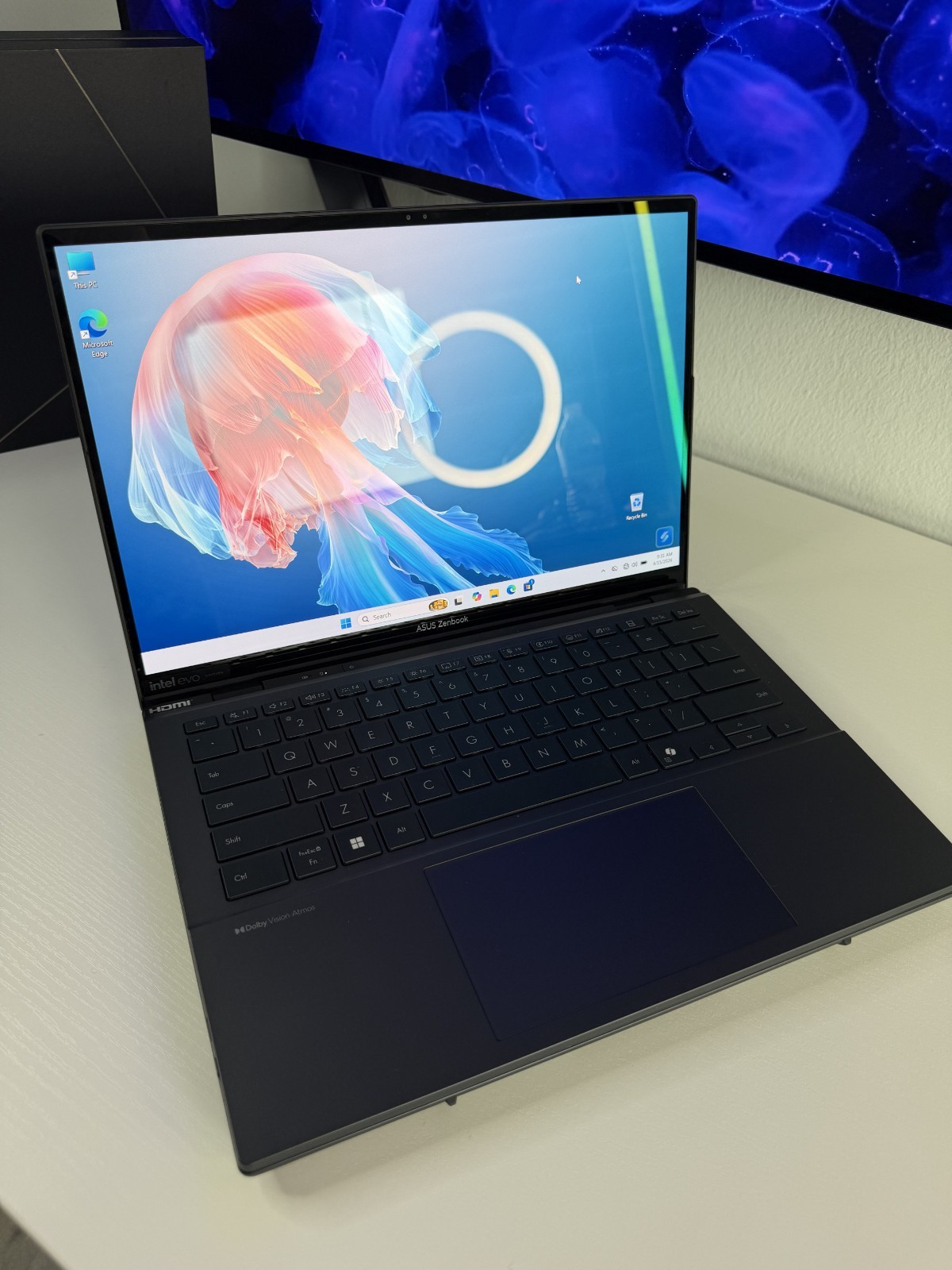 ASUS Zenbook DUO 14″ OLED Touch Displays Core Ultra 9 285H 32GB 2TB SSD W11H