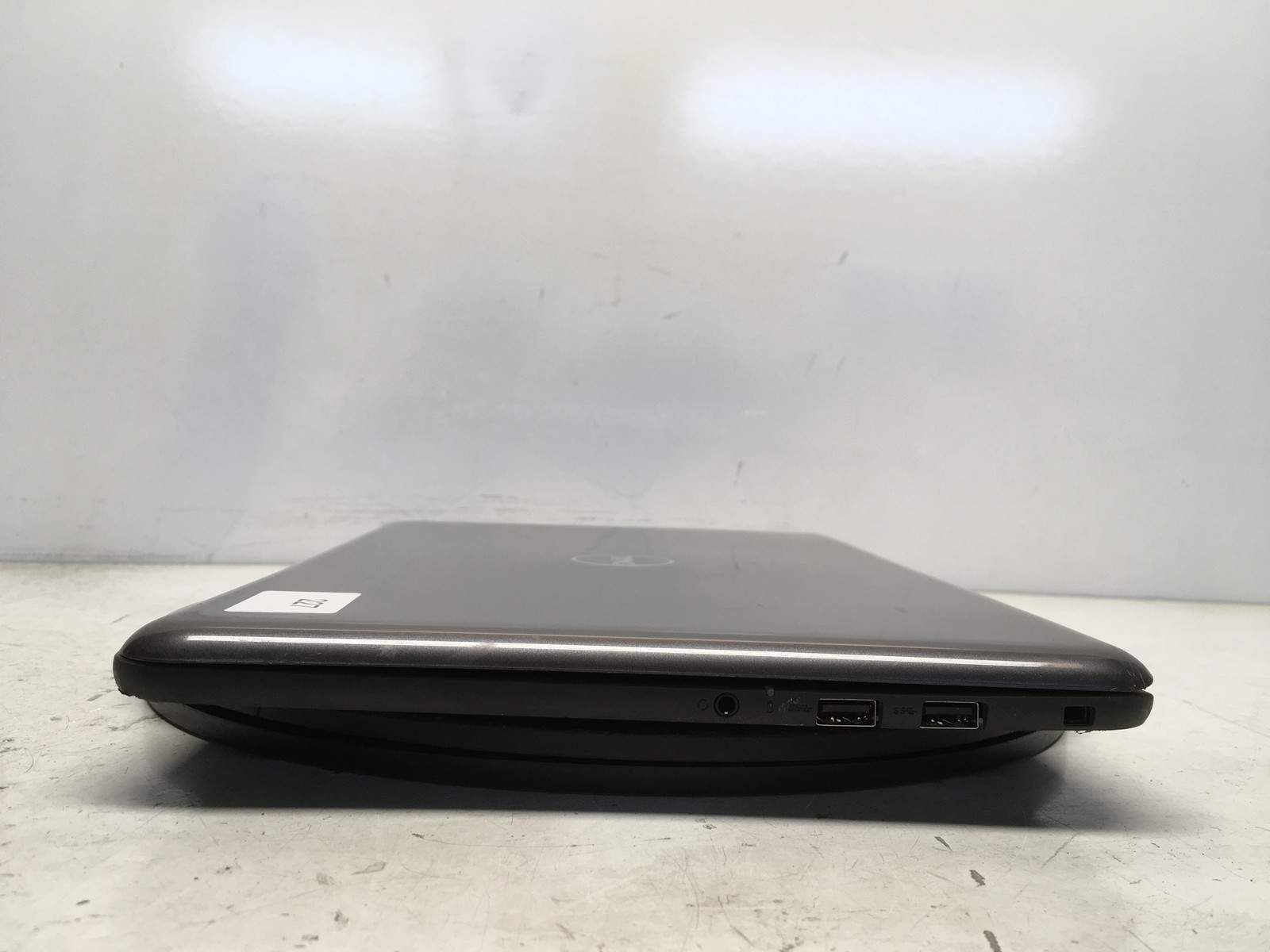 Dell Latitude 3380 Intel i5 7th gen No RAM NO HDD No Batt