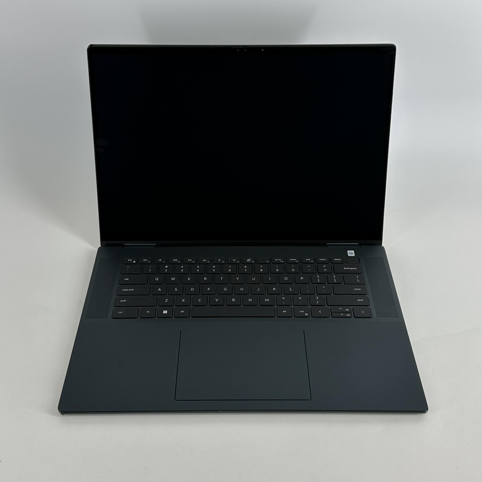 Dell Inspiron 7620 (2-in-1) 16 UHD+ TOUCH 2.1 GHz i7-1260P 16GB 512GB MX550 2048