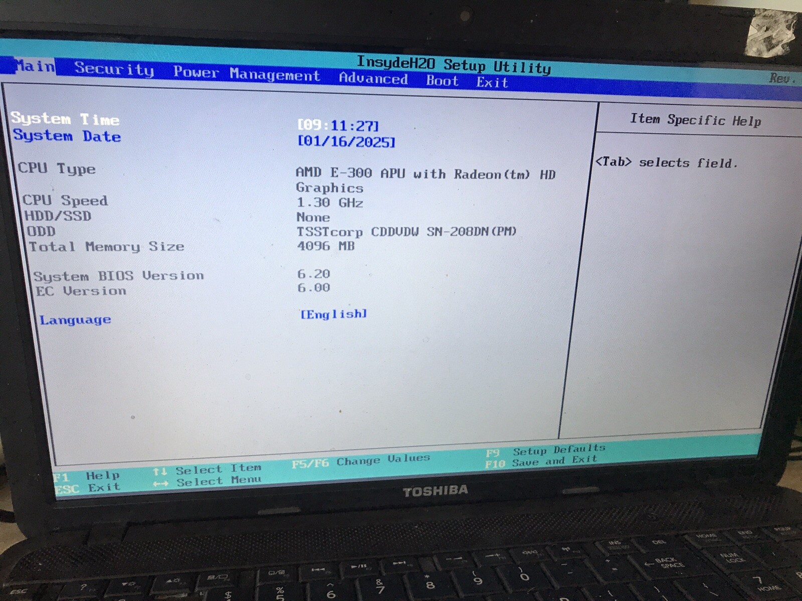 Toshiba Satellite C855D-S5950 AMD E-300 APU with Radeon HD Graphics@1.30GHz