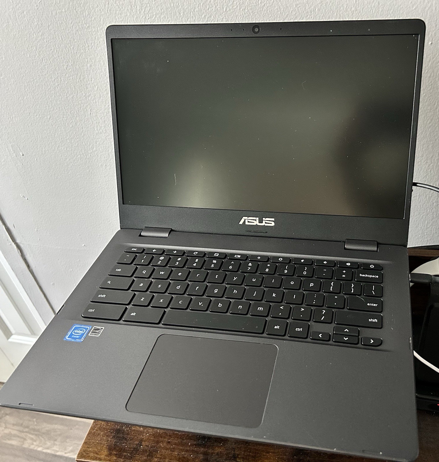 ASUS Chromebook 11 Intel Celeron 4GB RAM