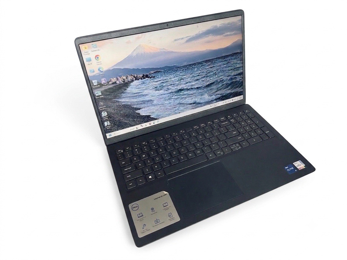 Dell Inspiron 15 3511 – i5-1135G7 – 12GB RAM – 512GB SSD – 15.6″ Screen – Win 11