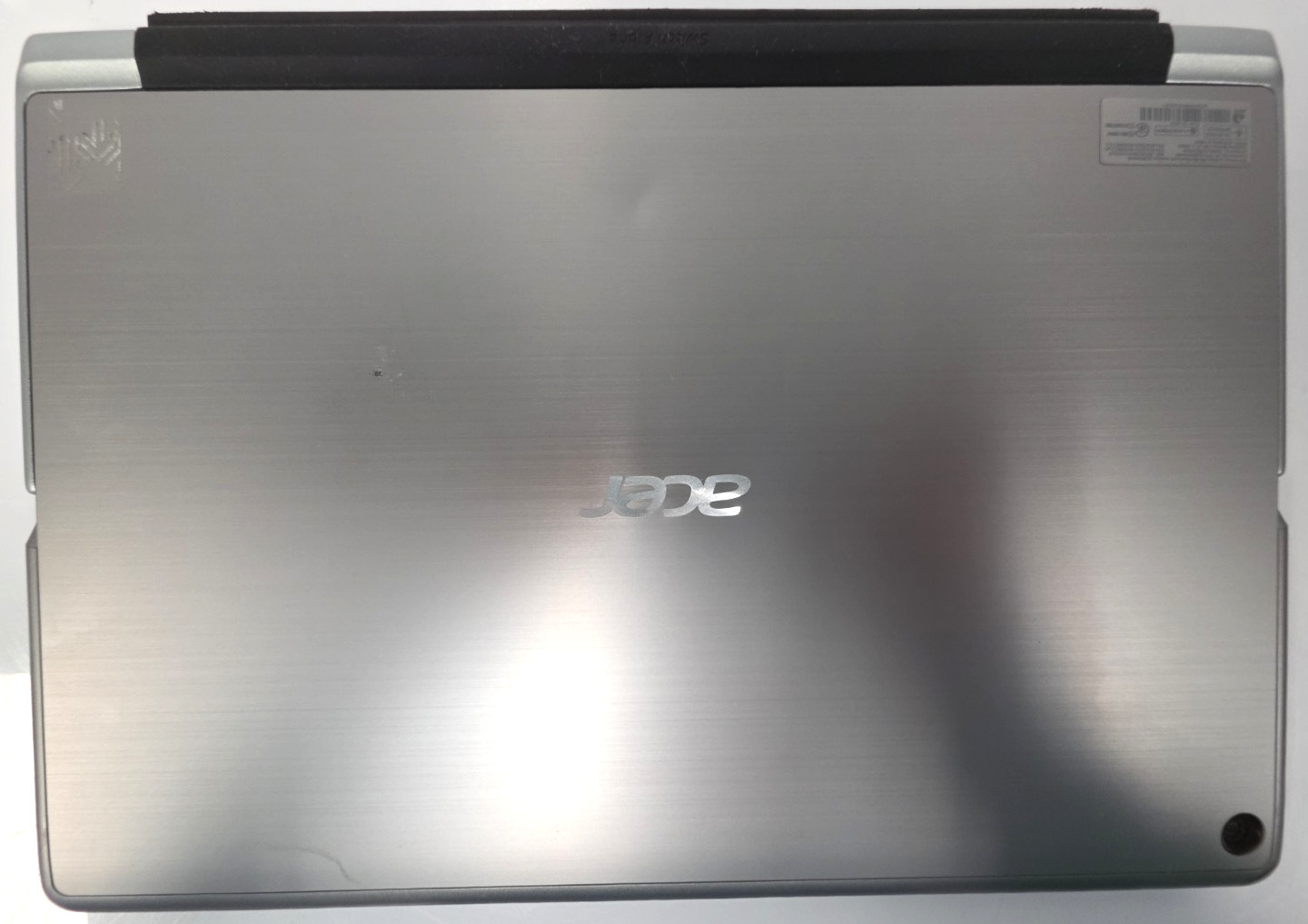 Acer Switch Alpha 12| Intel Core i3-6100U| 4GB RAM| 128GB SSD| Win 10 Pro