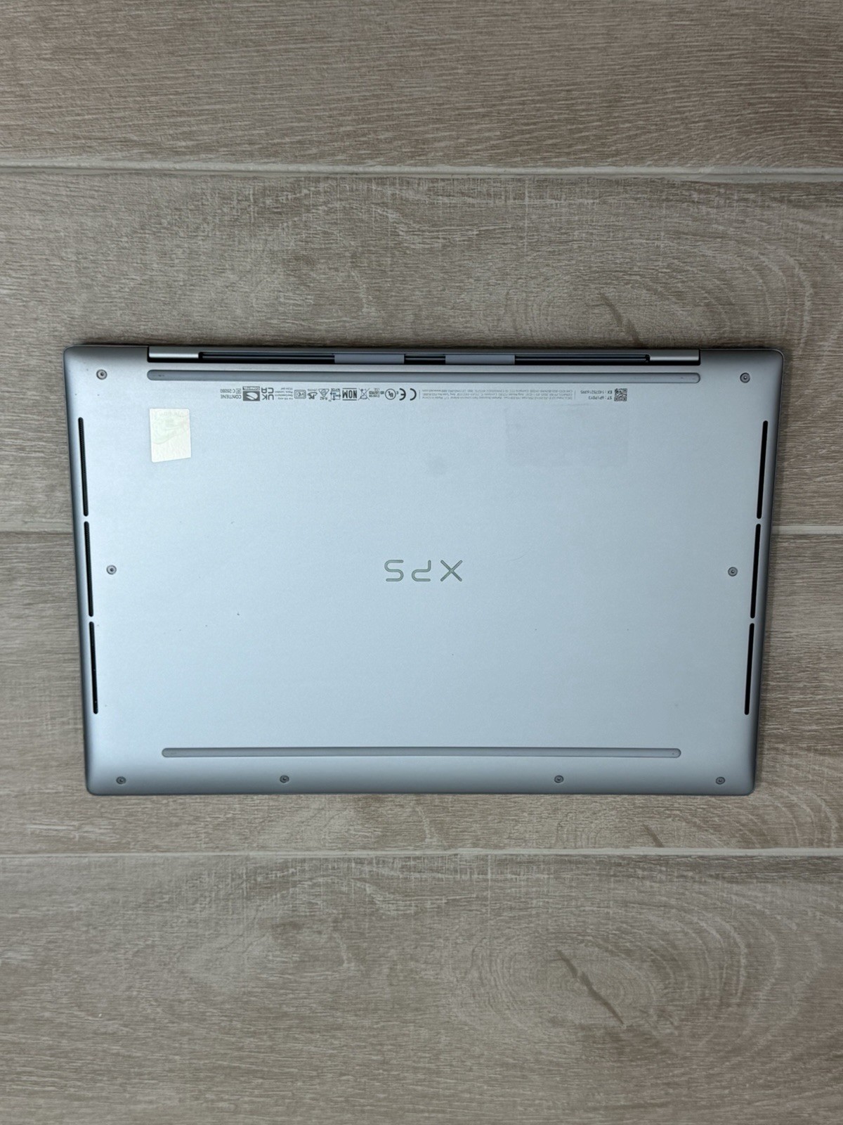 Dell XPS 9315 13″ WUXGA Core i7-1250U 16GB RAM 512GB NVMe SSD Win-11