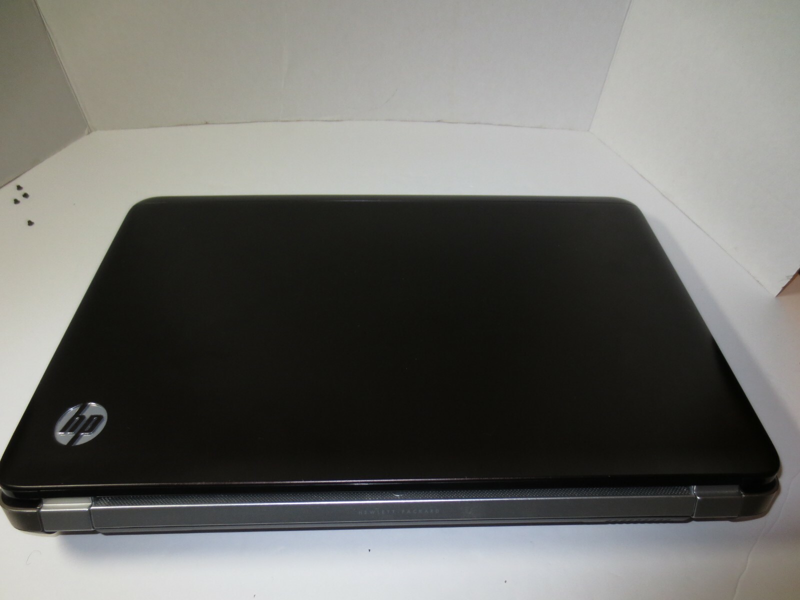 HP PAVILION DV7T-6C00 CTO 17.3″ CORE i5-2450M@2.5GHZ 6GB RAM 500GB HDD WIN7 OFF1