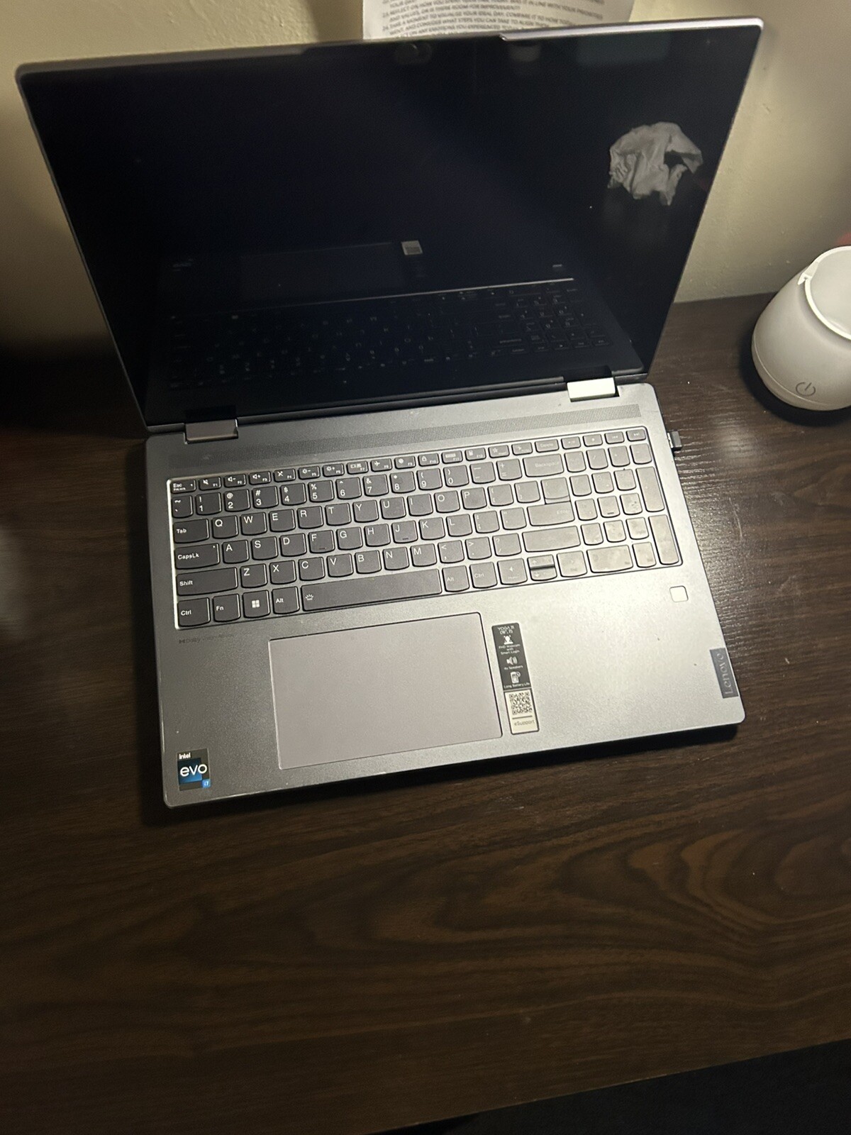Lenovo Yoga 7i 16” (512GB SSD Intel Core i7-1355U 5GHz 16GB RAM) Touch…