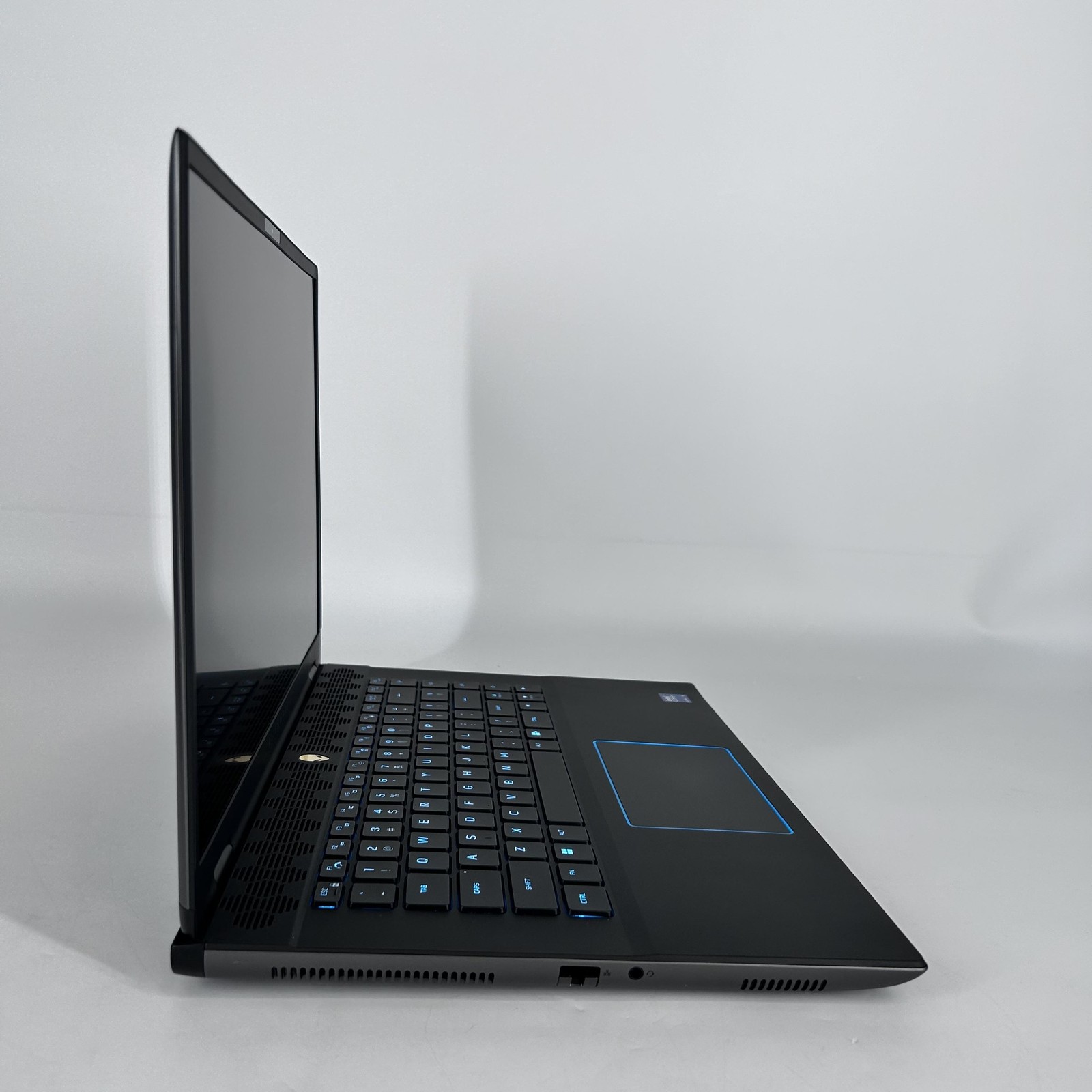 Dell Alienware M16 R2 240Hz QHD+ 2.3 GHz Ultra 9 185H 32GB 1TB SSD RTX 4070
