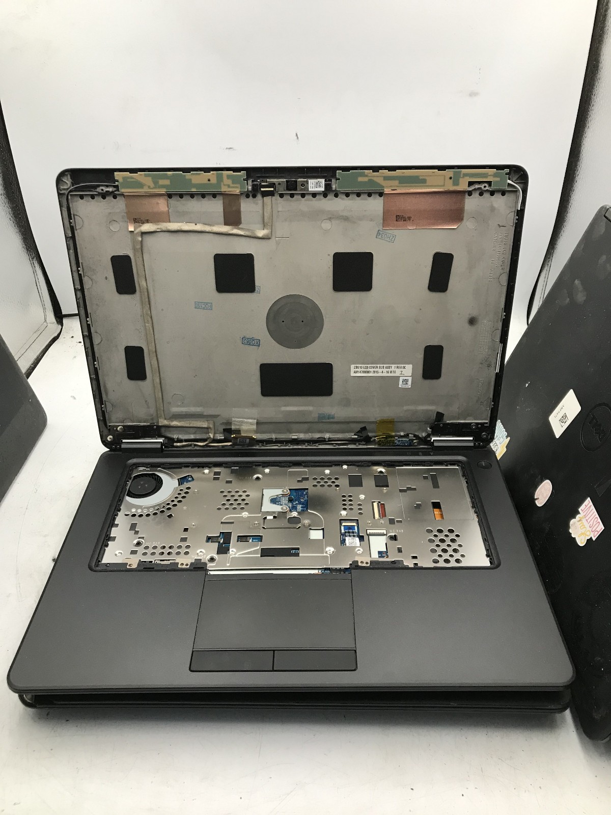 DELL LATITUDE E7450 – LOT OF 5 -FOR PARTS/REPAIR- INTEL I5 5TH GEN – NO RAM – BB