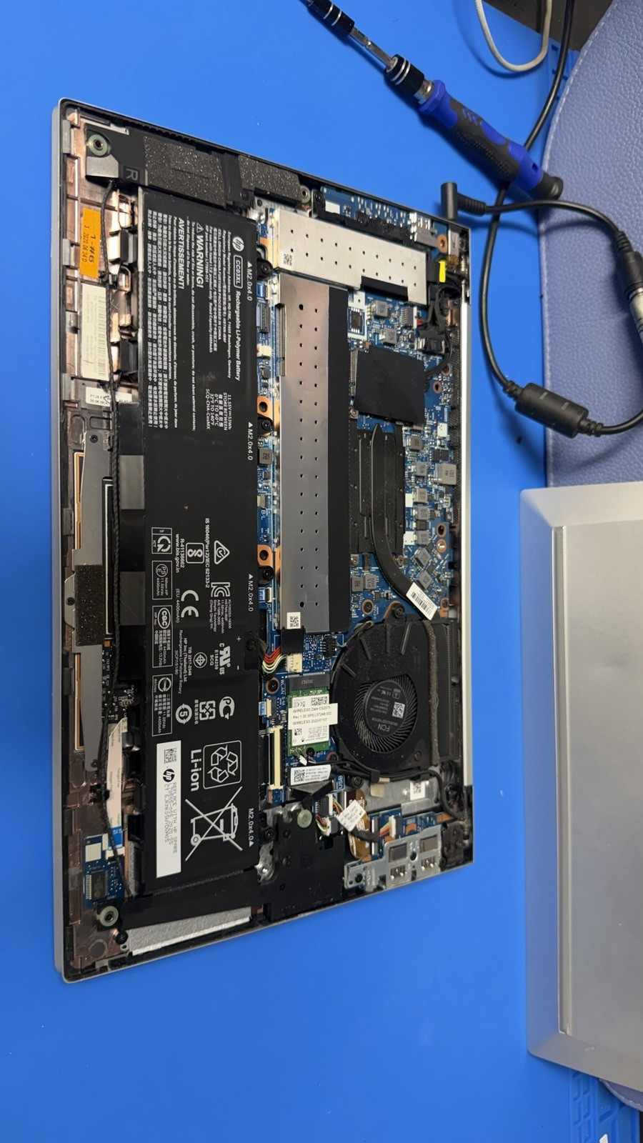 HP EliteBook 840 G7 i5 Laptop Works Needs Screen No RAM No SSD