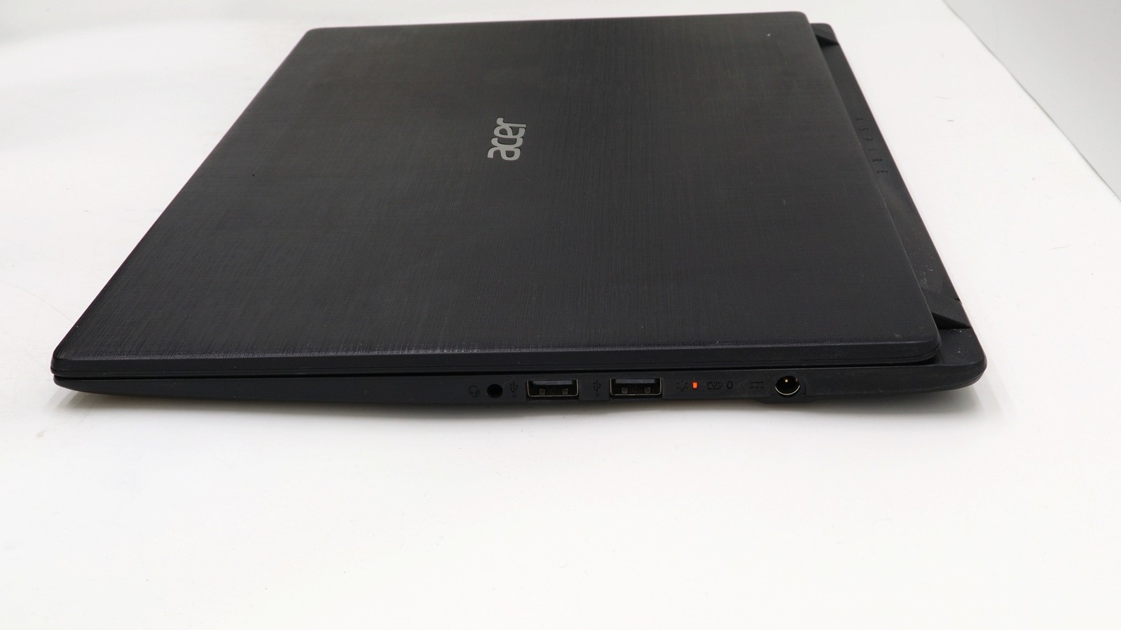 Acer Aspire A114-31 14″ Celeron N3450 4GB 32GB – Fair READ DESC