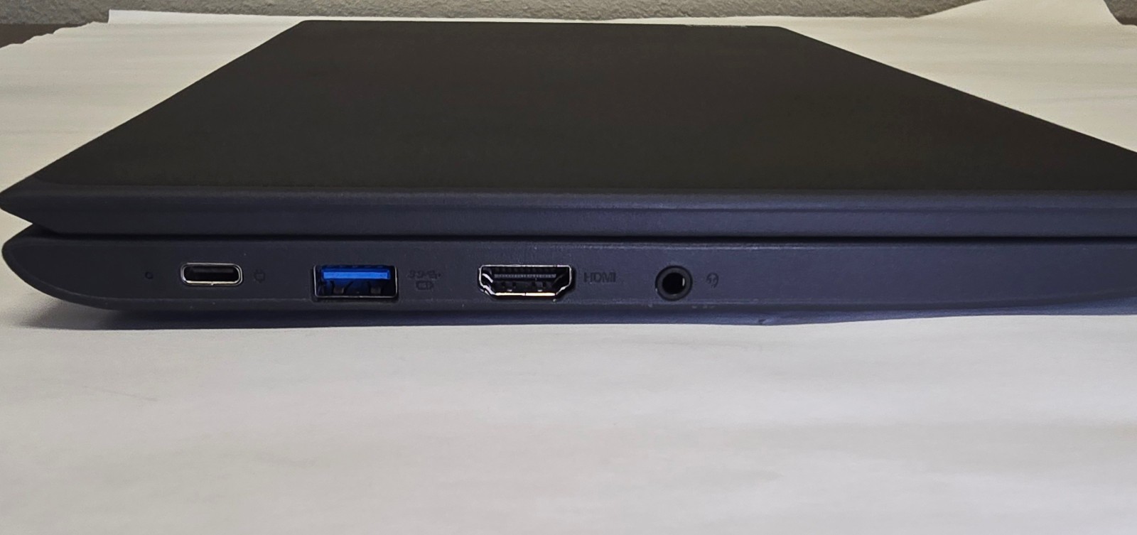 Lenovo 100e 2nd Gen 11.6″ AMD 3015e 1.20GHz 4GB RAM 64GB eMMC Win11Pro Office24