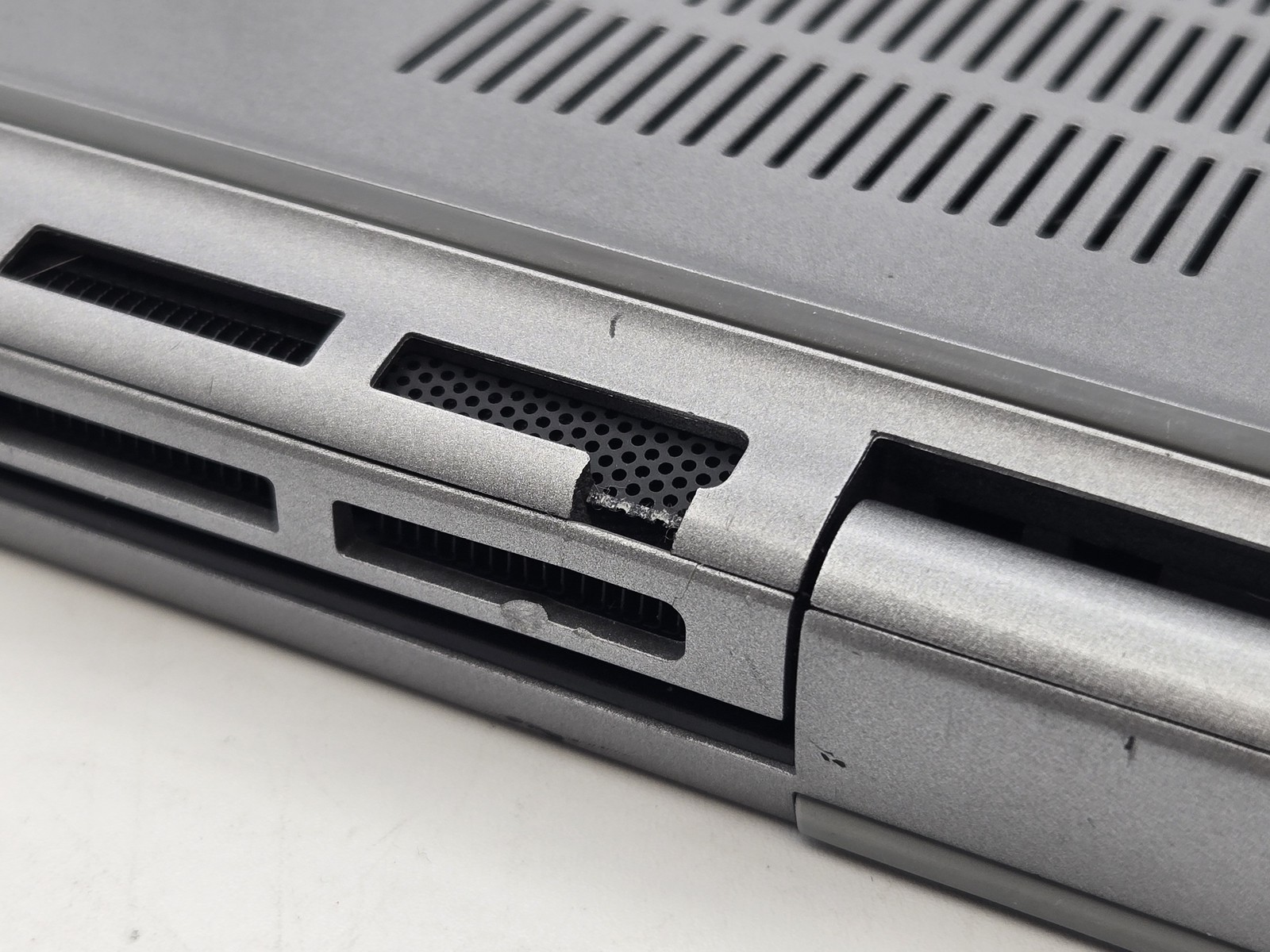 DELL Latitude 5440 14″ FHD I5-1345U 256GB SSD 16GB W11P Backlit IRCam Warranty