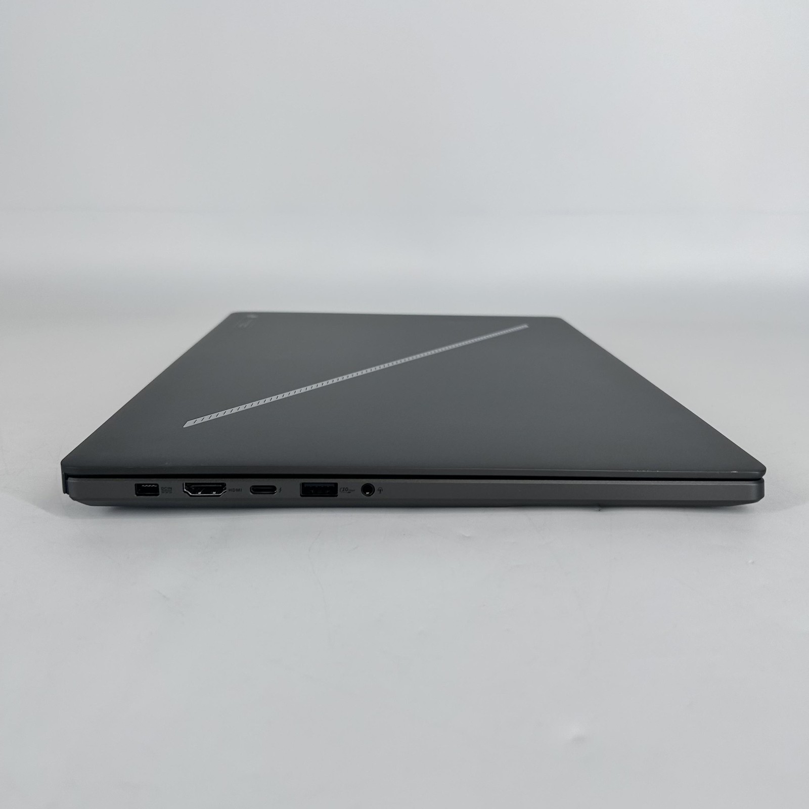 Asus ROG Zephyrus G16 GU605 16 240Hz QHD+ 2.9GHz Ultra 9 285H 32GB 2TB RTX 5080