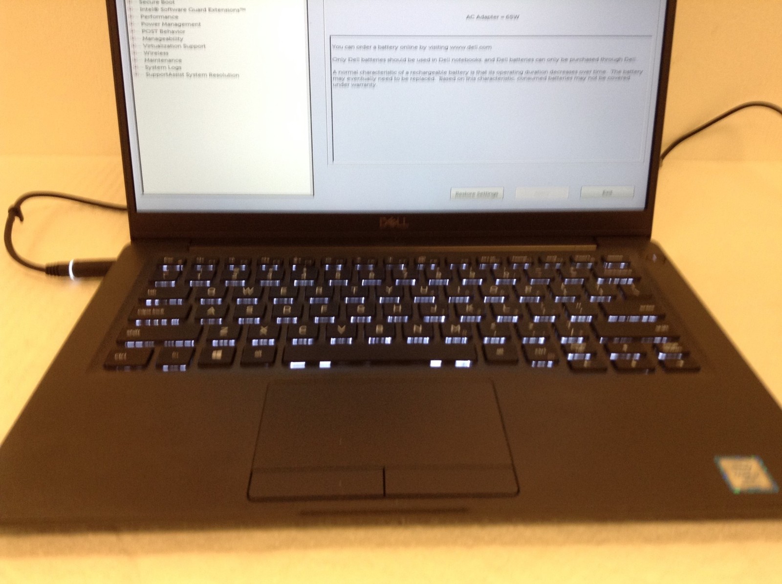 Dell Latitude 7400 i7-8665U 1.90Ghz 8Th Gen Laptop 14” w/ AC Adapter,No Memory