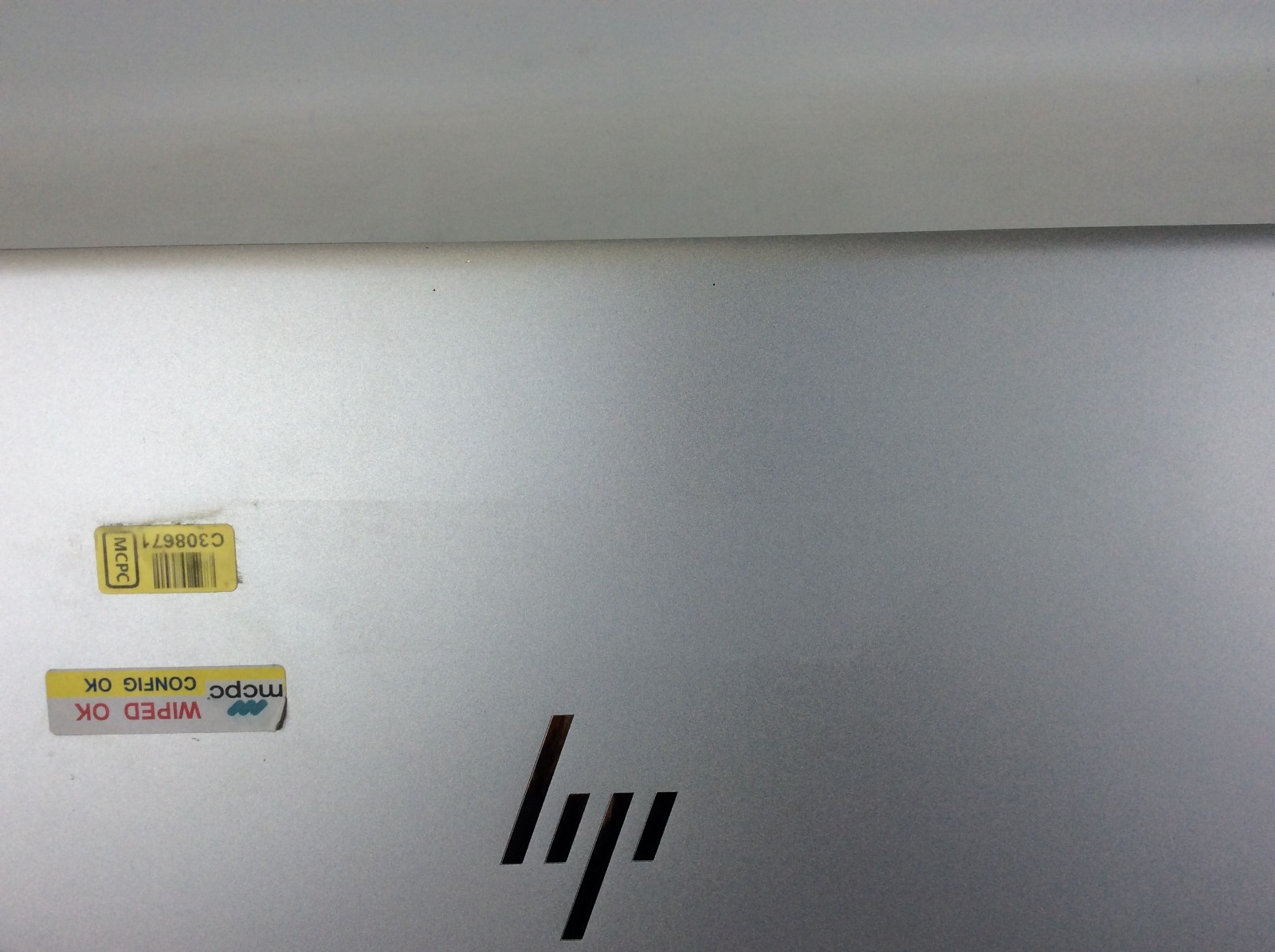 HP EliteBook 830 G6 13.3″ i7-8665U 1.90GHz 8GB RAM 256GB SSD Includes AC