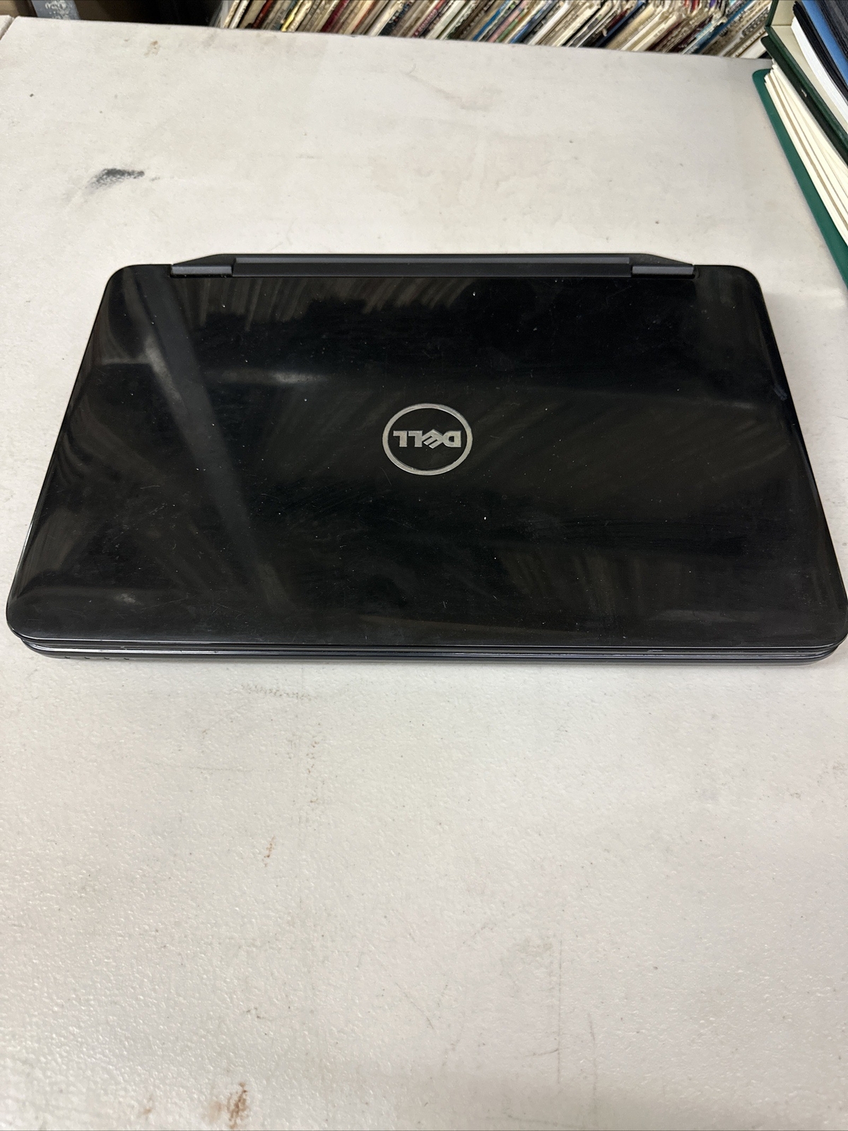 Dell Inspiron 3520 Core i3 – Untested