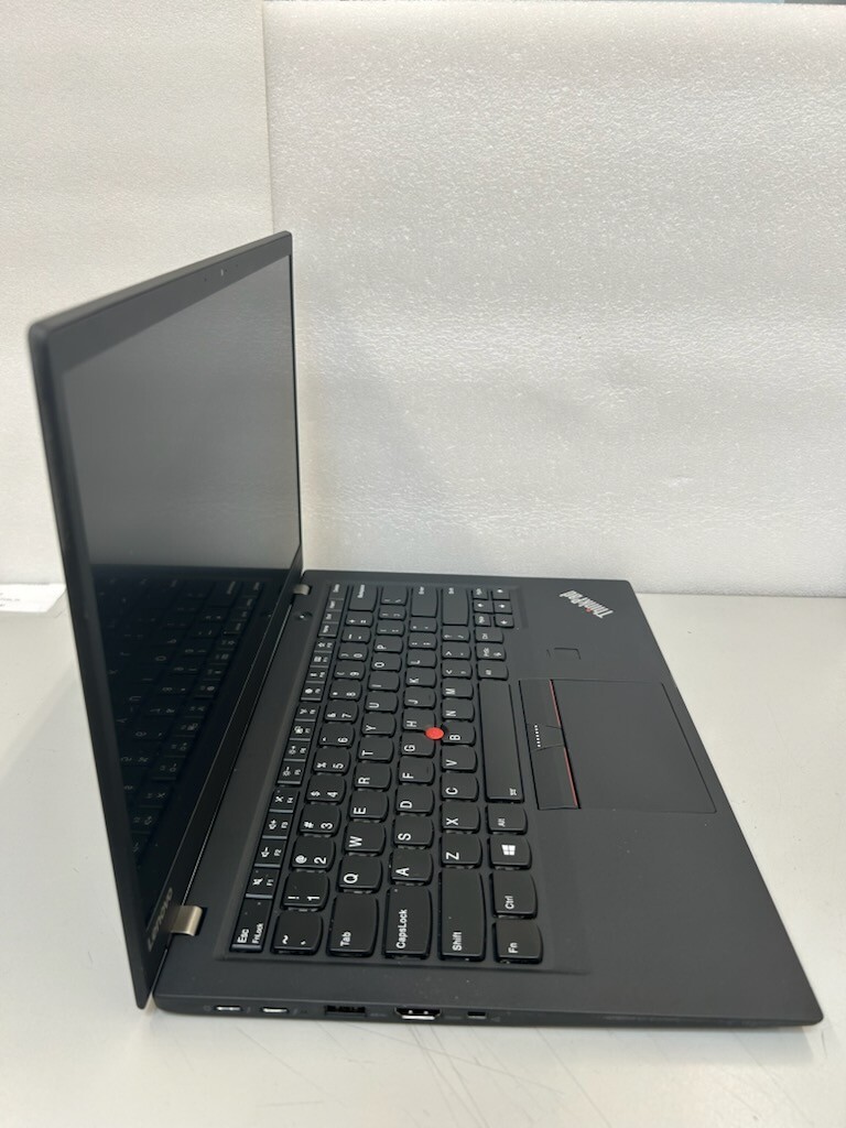 Lenovo 20HRCTO1WW ThinkPad X1 Carbon 5th Gen i7-7600U 16GB 500GB Windows 11 Pro