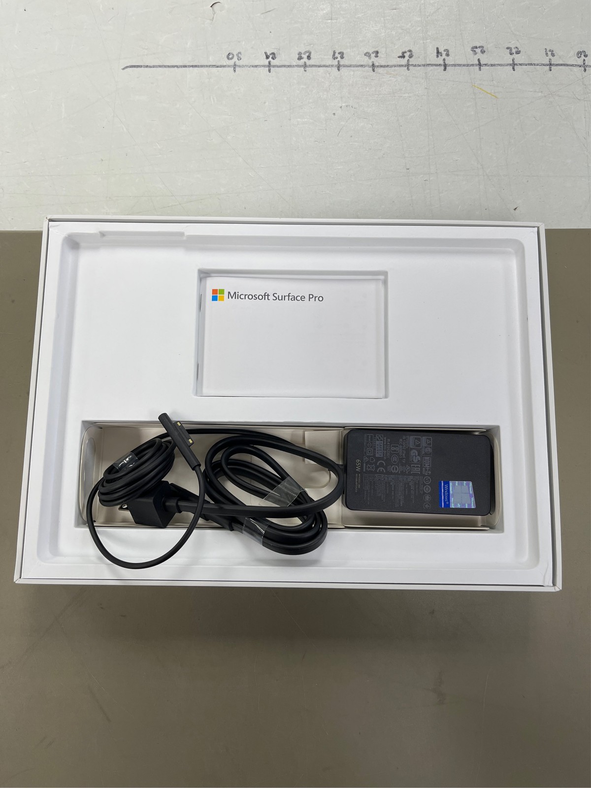 Microsoft Surface Pro 7 31.2 Cm (12.3″) 10th Gen Intel Core I5 8 GB 256 GB Wi-Fi