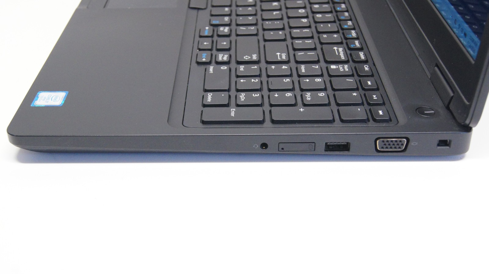 Dell Latitude 5580 FHD TOUCH i7-7820HQ 16GB Ram, 256GB SSD, Nvidia 2GB Win 11 P