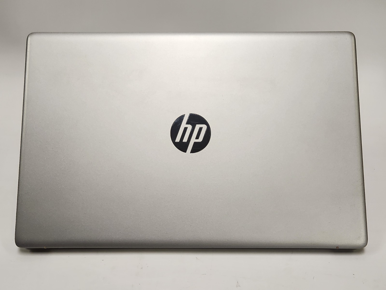 HP 17-cn3053cl 17.3″ Laptop FHD Intel i5-1335U 1.3GHz 8GB RAM 256GB SSD W11P