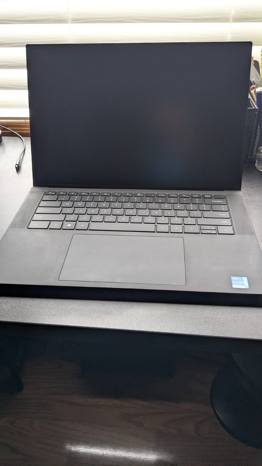 Dell XPS 9520 15.6”( 2TB SSD, Intel Core i7, 32GB, NVIDIA GeForce RTX3050)