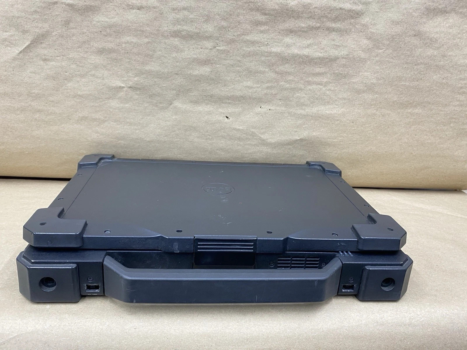 Dell Latitude 14 Rugged 7414 – 14″ Touch – i5-6300U – 16GB – 512- Win 10 – GPS