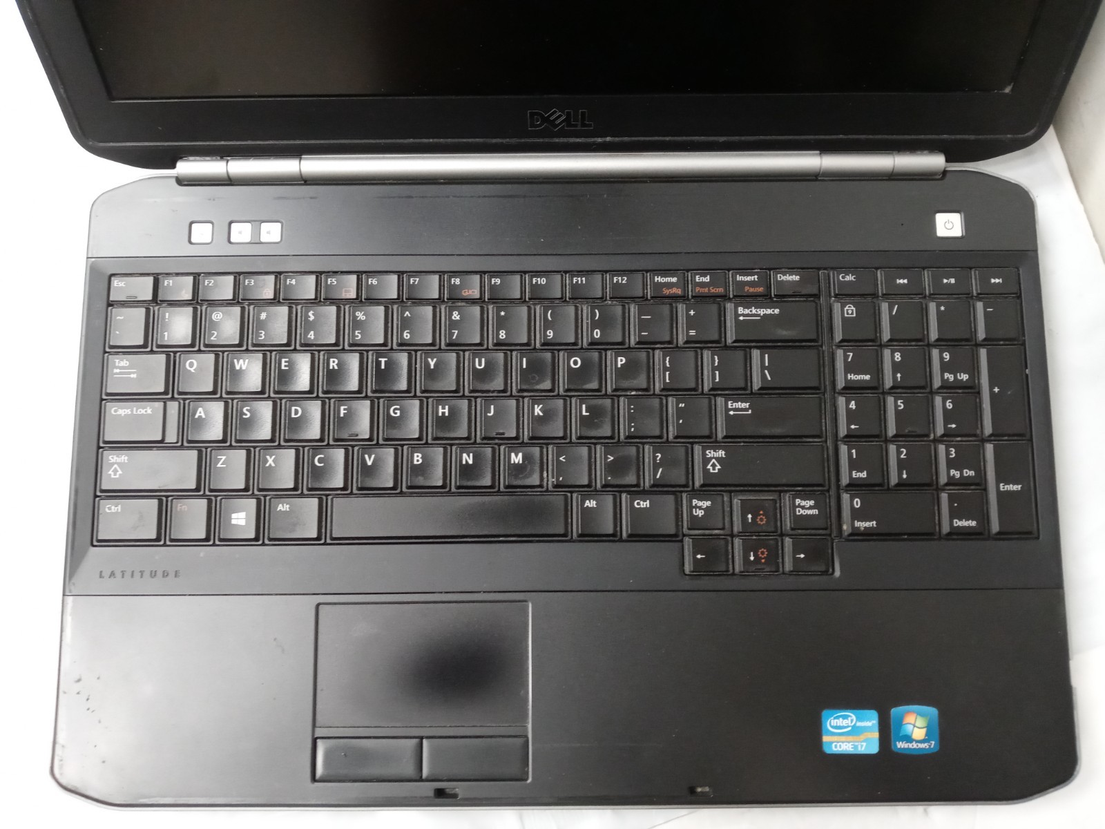 Dell Latitude E5520 i7-2620M CPU@2.7GHz 4GB RAM 0 GB HDD NoOS NO AC-ADAPTER