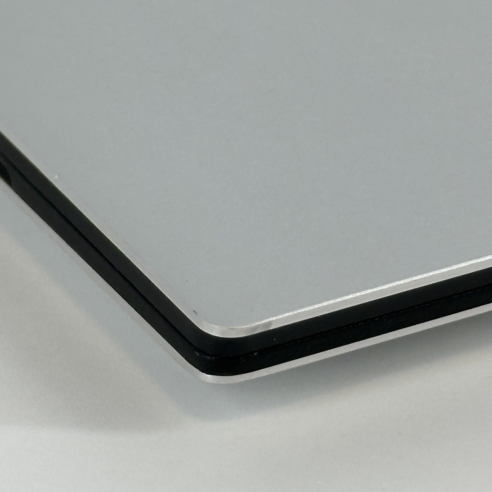 Dell XPS 13 7390 Silver FHD i7-10510U 1.80GHz 8GB RAM 256GB SSD Very Good
