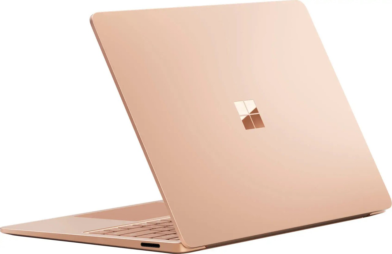 Microsoft Surface Laptop 7 13.8″ Snapdragon X Plus 16GB RAM 512GB SSD 1Yr War…