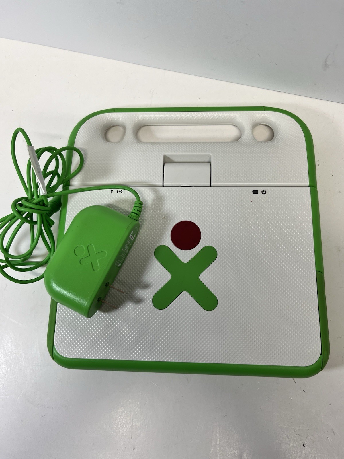 OLPC XO-1 Kids Laptop Computer – One Laptop Per Child – w/ Power Adapter