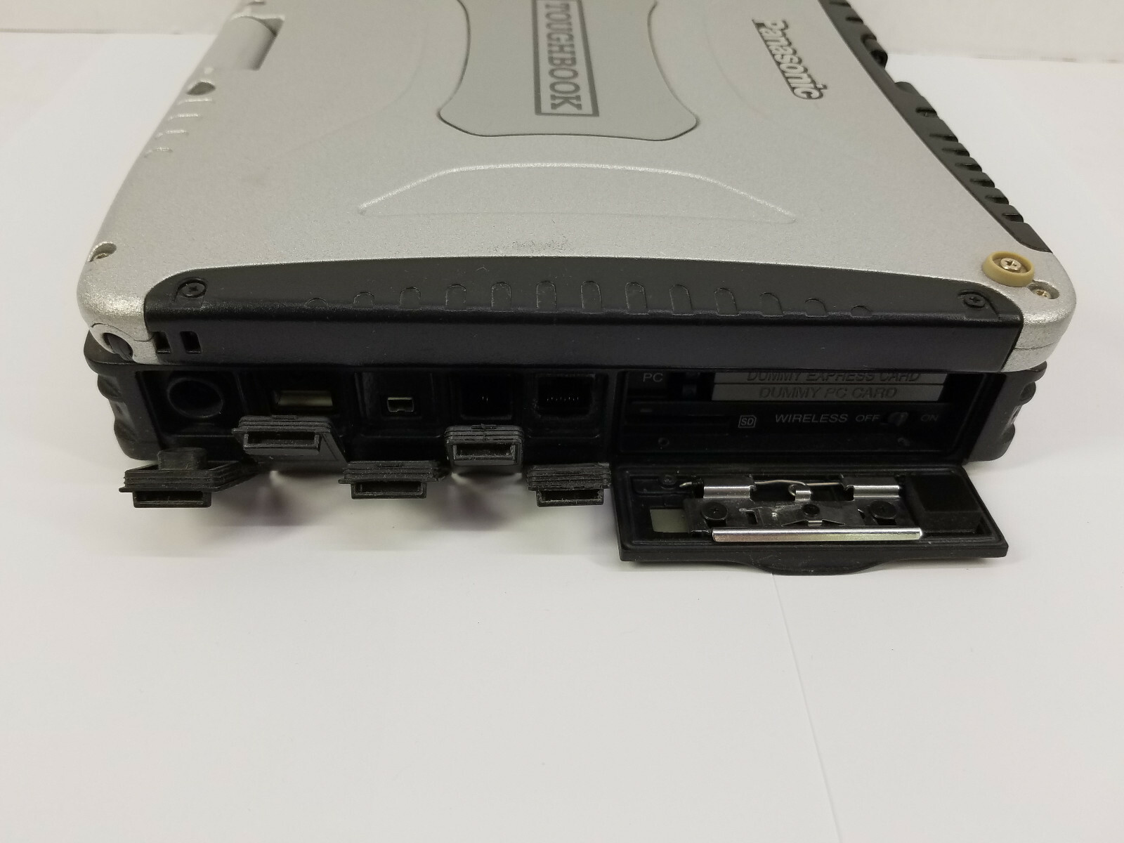 Panasonic Toughbook 19 CF-19KHRAXAM, 10.4″, Core 2 Duo U9300, 3GB, 80GB HDD