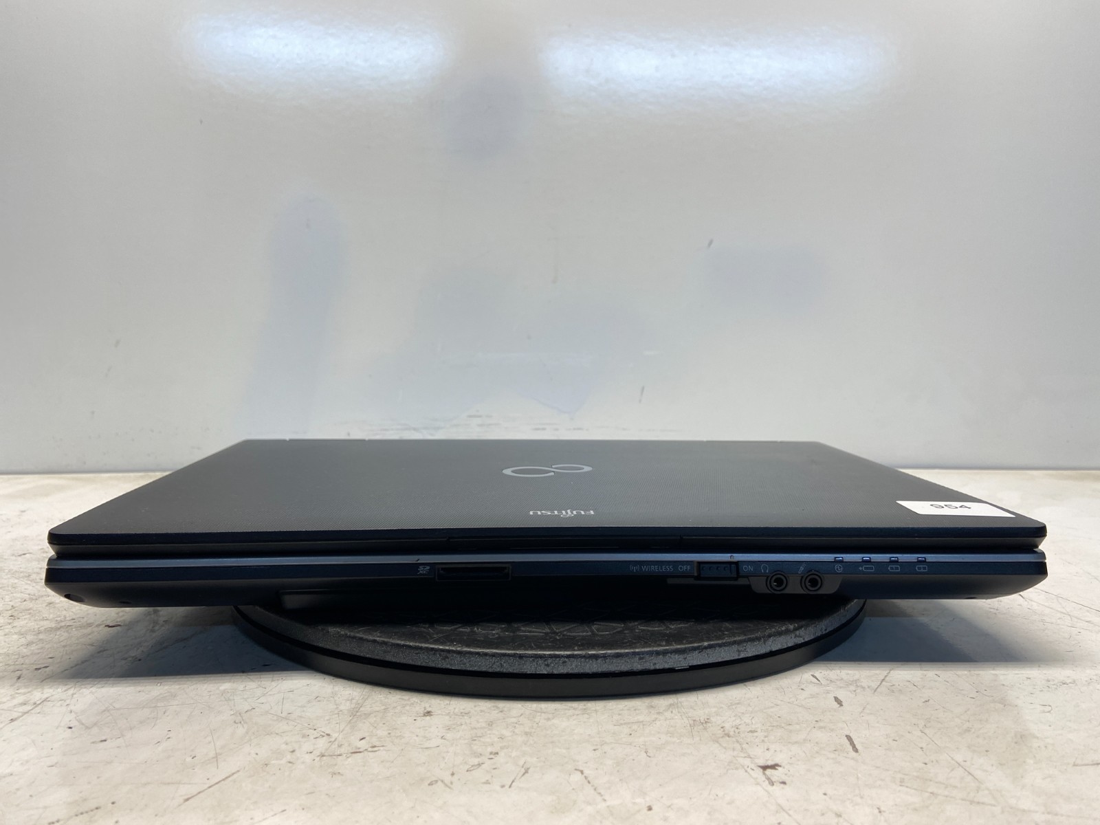 Fujitsu LifeBook E752 Intel i5-3340M 2.7GHz 4 GB NO HDD