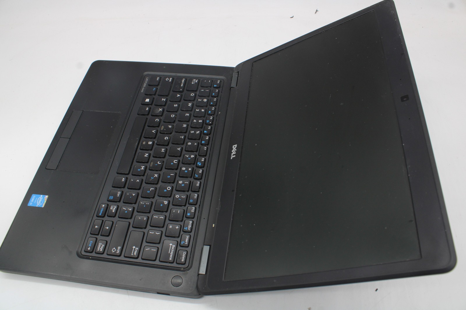 Dell Latitude E5450 – Intel Core i5, No RAM, No SSD, No Battery – FOR PARTS