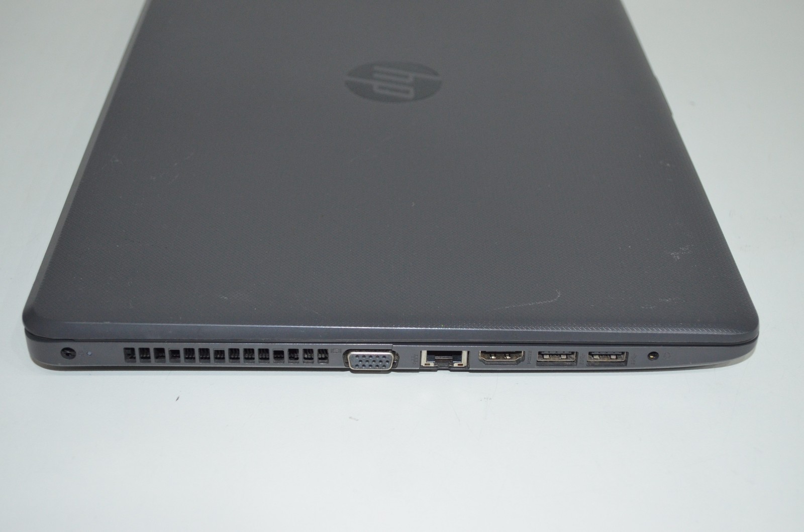 HP 255 G6 Laptop – AMD A6-9220 Radeon R4 – 8GB RAM – 1TB HDD – WIN10Pro