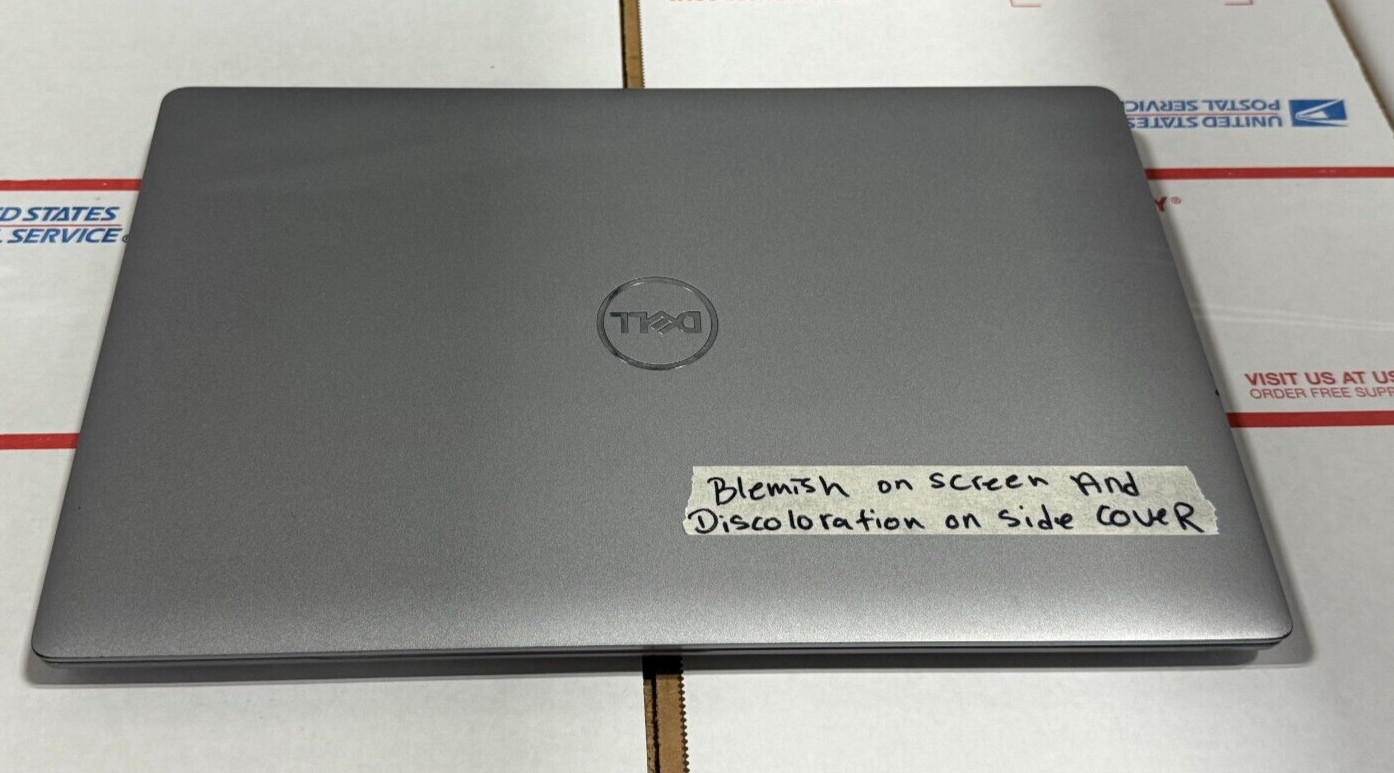 Dell Latitude 5520 15.6” (Intel Core i5-1145G7 / 2.6GHz 16GB RAM / 256GB SSD)