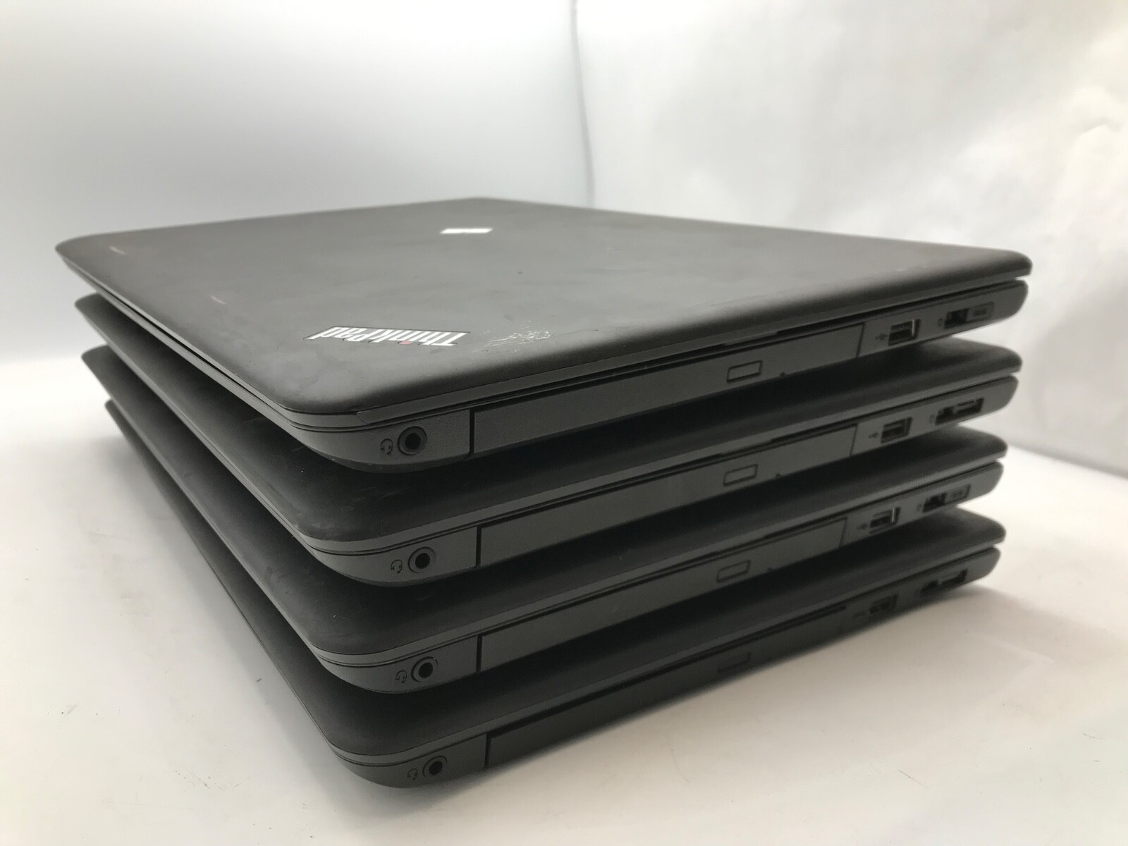 LOT OF 4 Lenovo E550/E560 15″ Intel Core i3 -Various Issues/Missing Parts -MZ