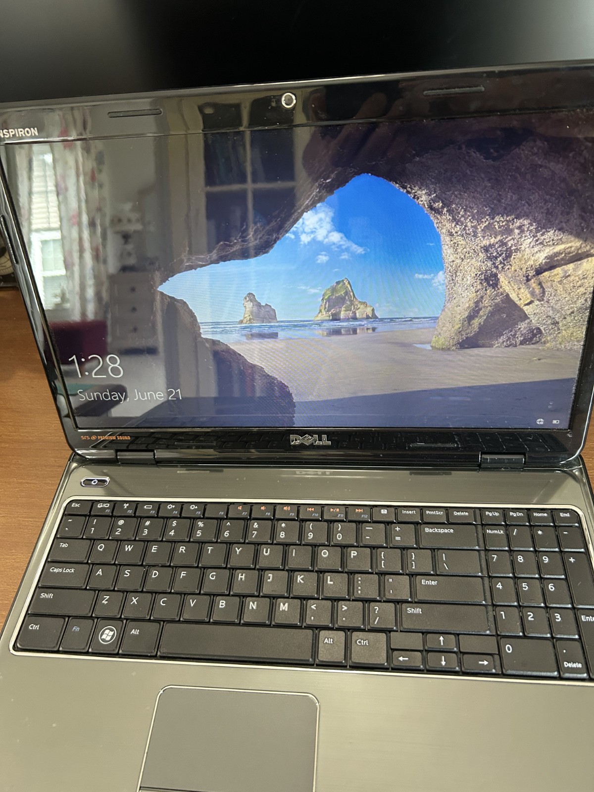 Dell Inspiron N5010 15″ Laptop Intel Core i3 2.53GHz 4GB RAM 220GB HDD Win10