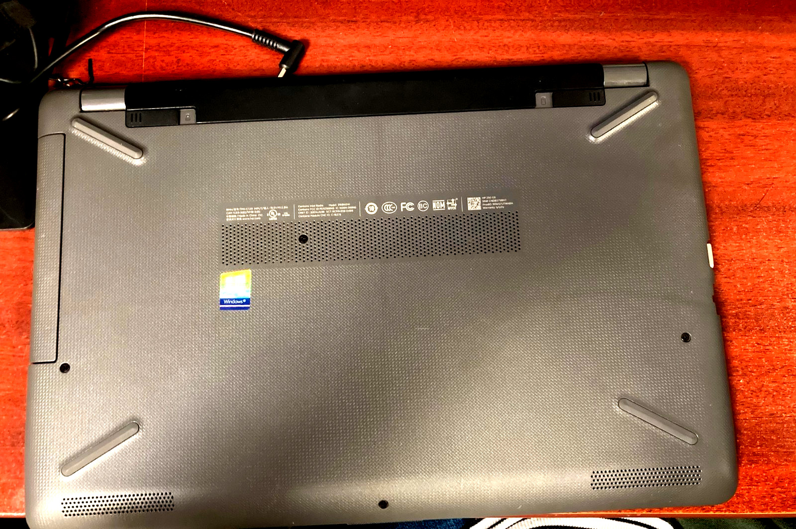 HP 250 G6 Notebook PC Core i5-7200u @ 2.50GHz 8GB RAM SN: CND8375BXT