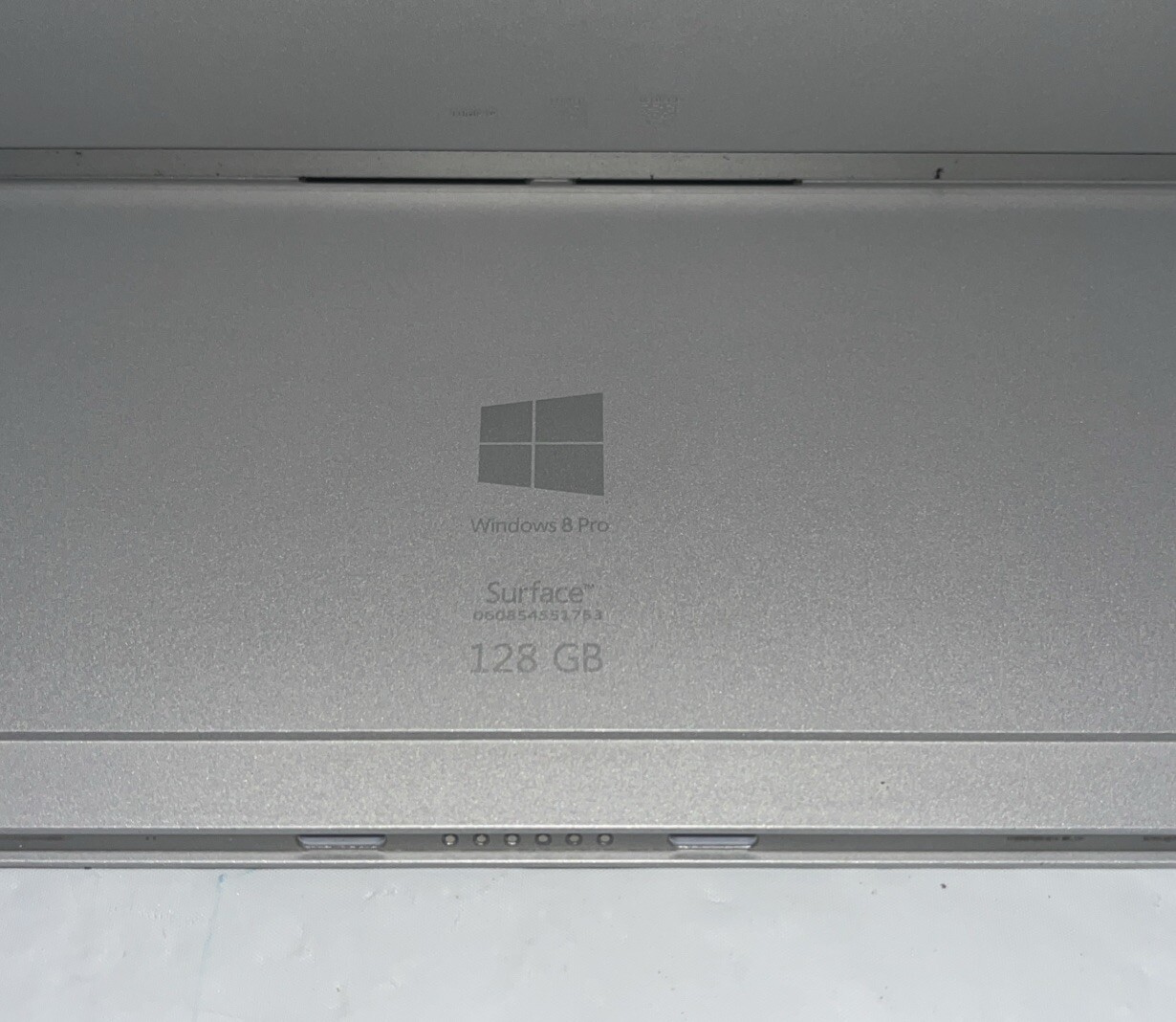 Microsoft Surface Pro 3 1631 i5-4300U@1.9GHz, 4GB RAM *READ*