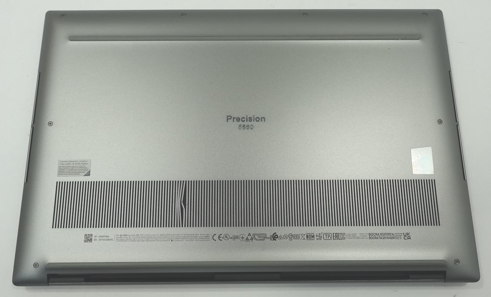 Dell Precision 5560 15.6″ Core i7-11850H 2.50GHz 32GB 512GB SSD Laptop
