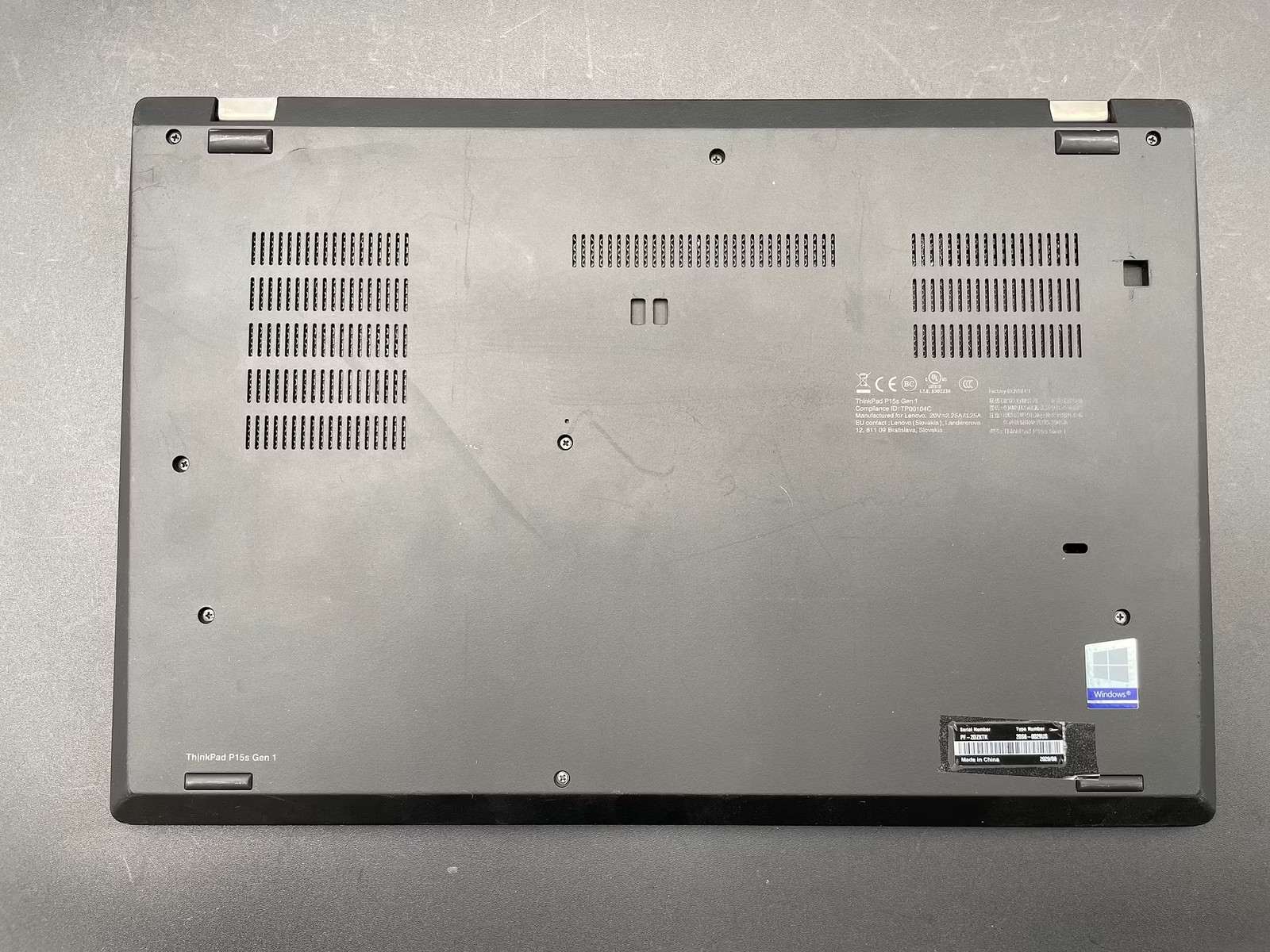 Lenovo ThinkPad T15 Gen 1 Used 15.5″ No OS (i5-10210U-8GB-256GB NVMe)