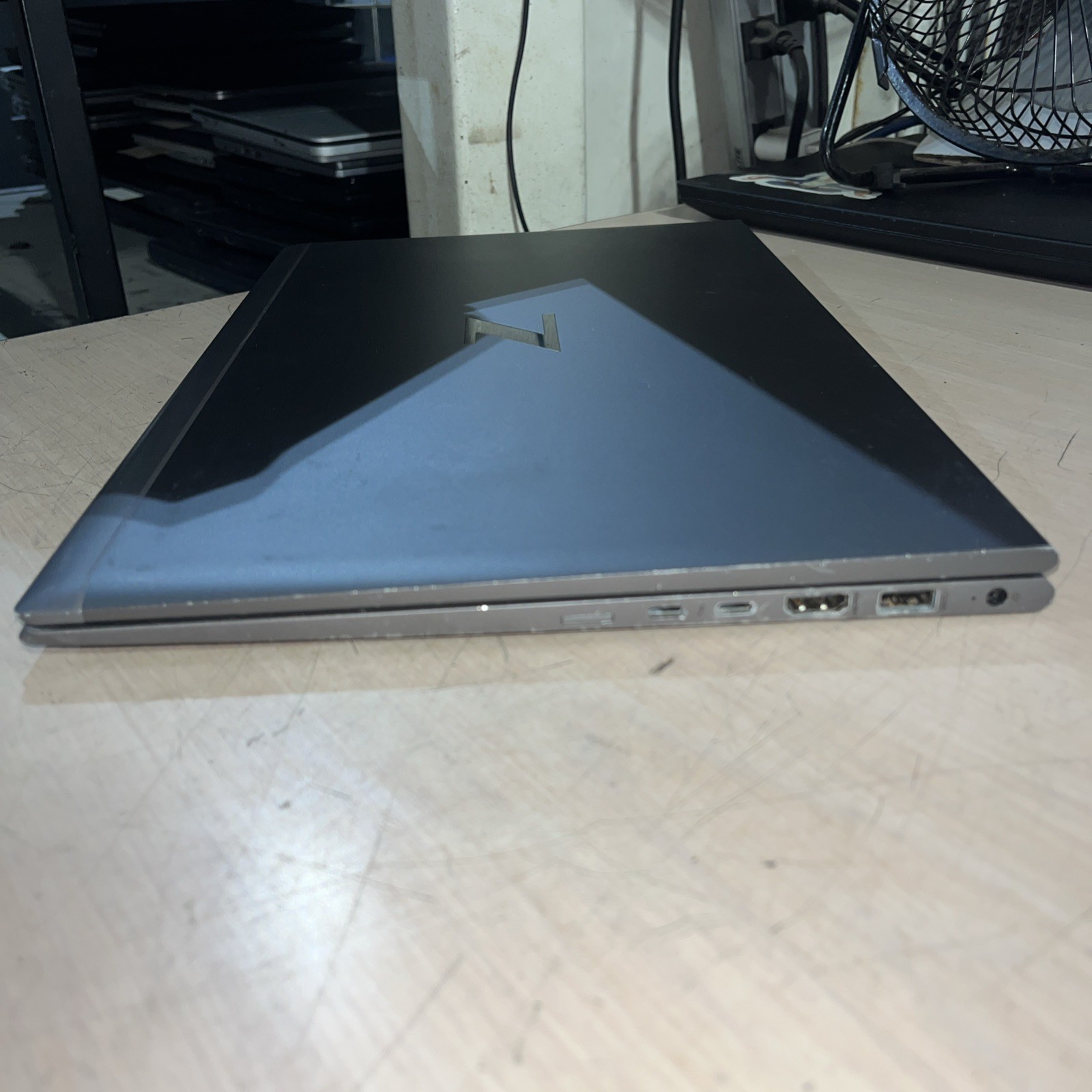 HP ZBOOK FIREFLY 15 G7 INTEL CORE I7-10510U 1.80GHZ 16GB RAM NO HD